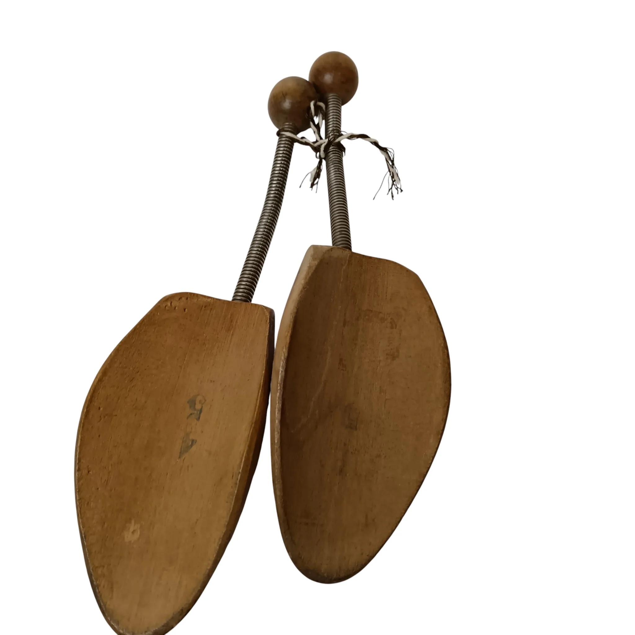 Antique Vintage Wooden Shoe Trees With Metal Spring Size M  28cm Long  | Pre-loved - Image 4