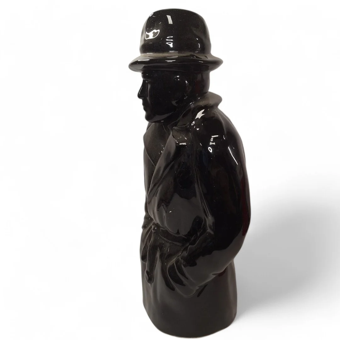 Art Deco Detective Bust Black Ceramic Decorative  | Preloved - Image 3