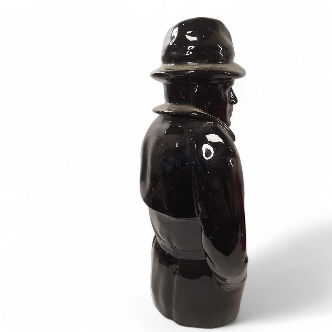 Art Deco Detective Bust Black Ceramic Decorative  | Preloved - Image 5