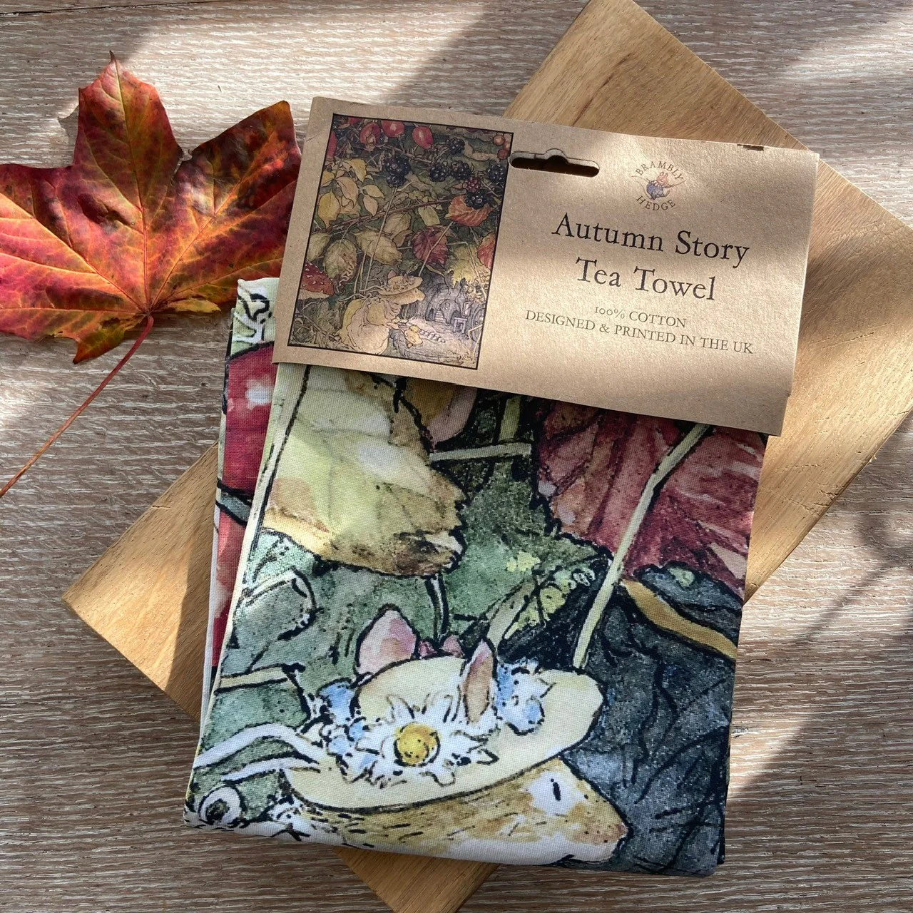 Autumn Brambly Hedge | Tea towel