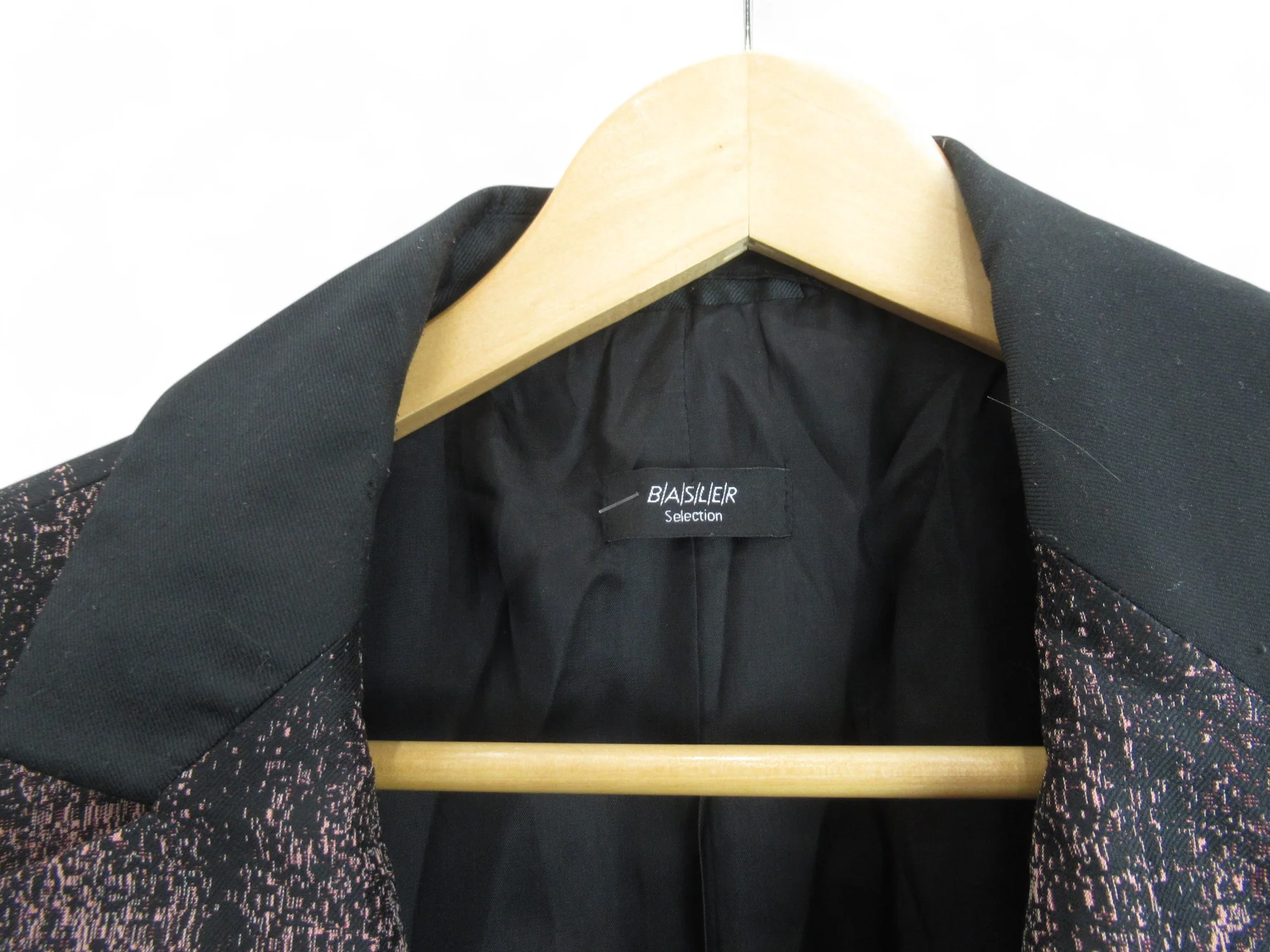 Basler UK 12 Black Pink Blazer Jacket Womenswear | Preloved - Image 3