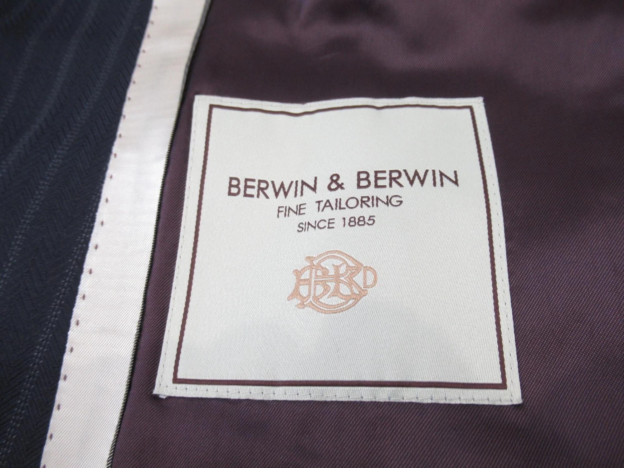 Berwin & Berwin 42" Navy Pinstripe Suit Jacket Menswear | Preloved - Image 4