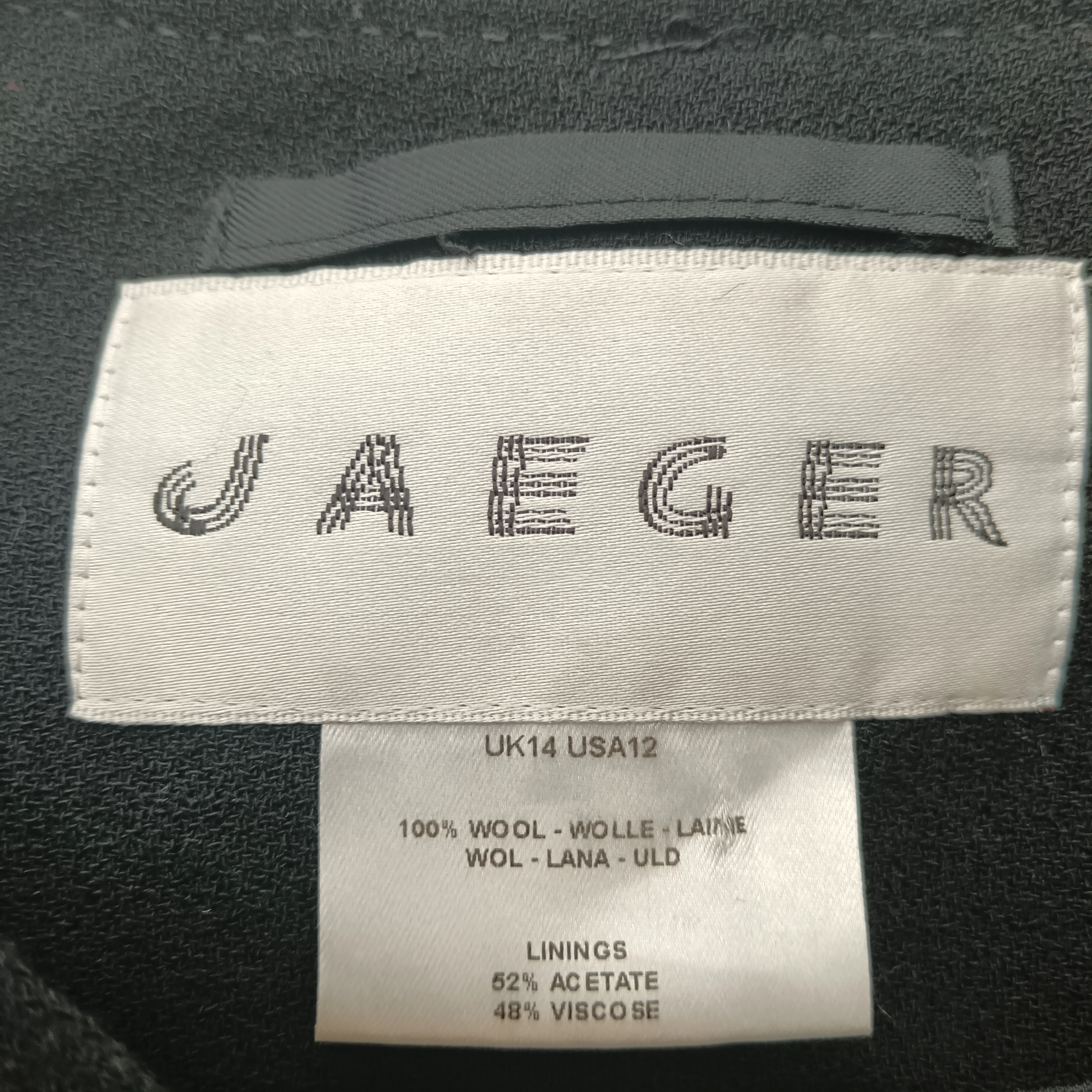 Vintage Jaeger Ladies  Black Jacket UK 14  Pure Wool Womenswear | Pre-loved - Image 4