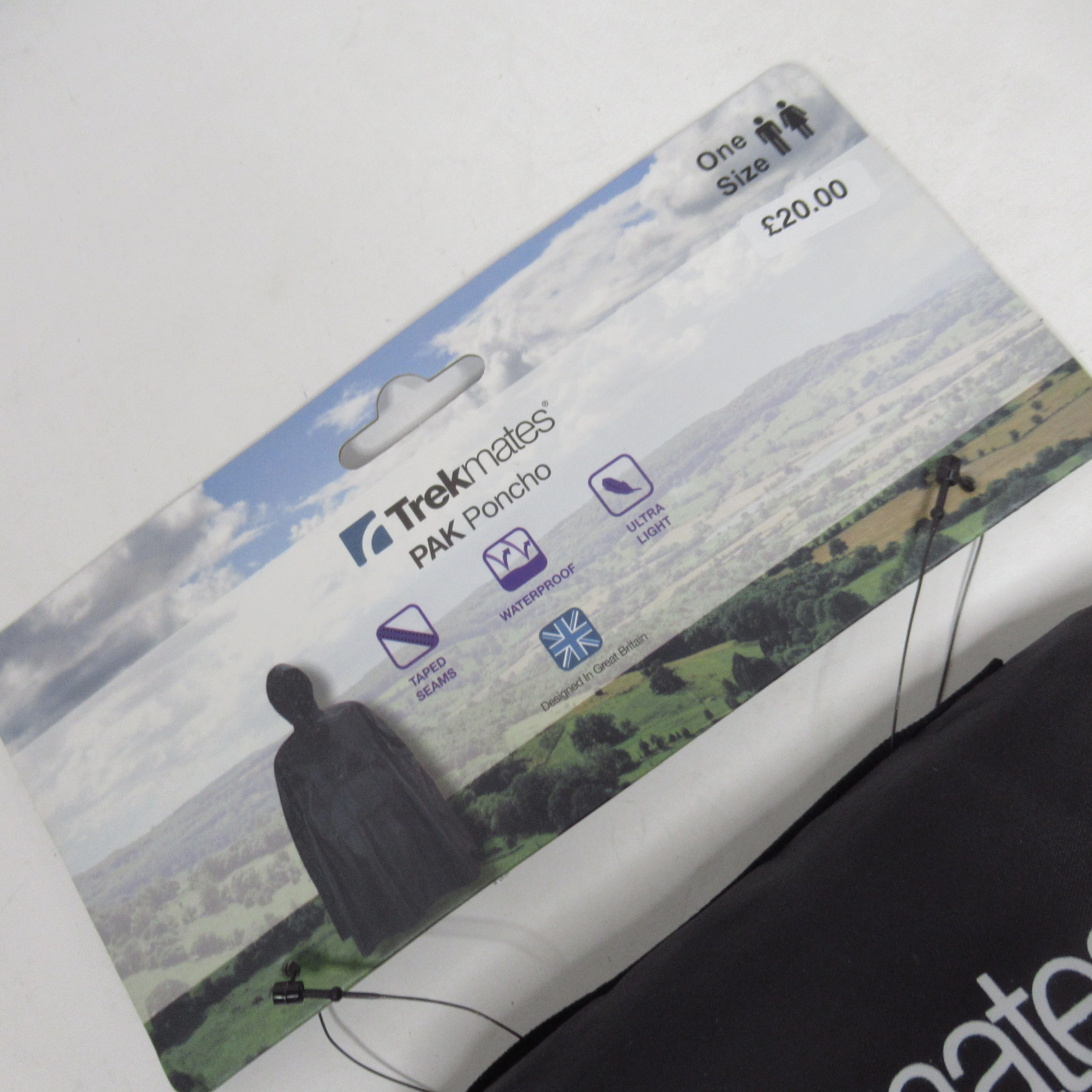 Trekmates PAK Poncho Black One-Size Waterproof Lightweight | Pre-loved - Image 3