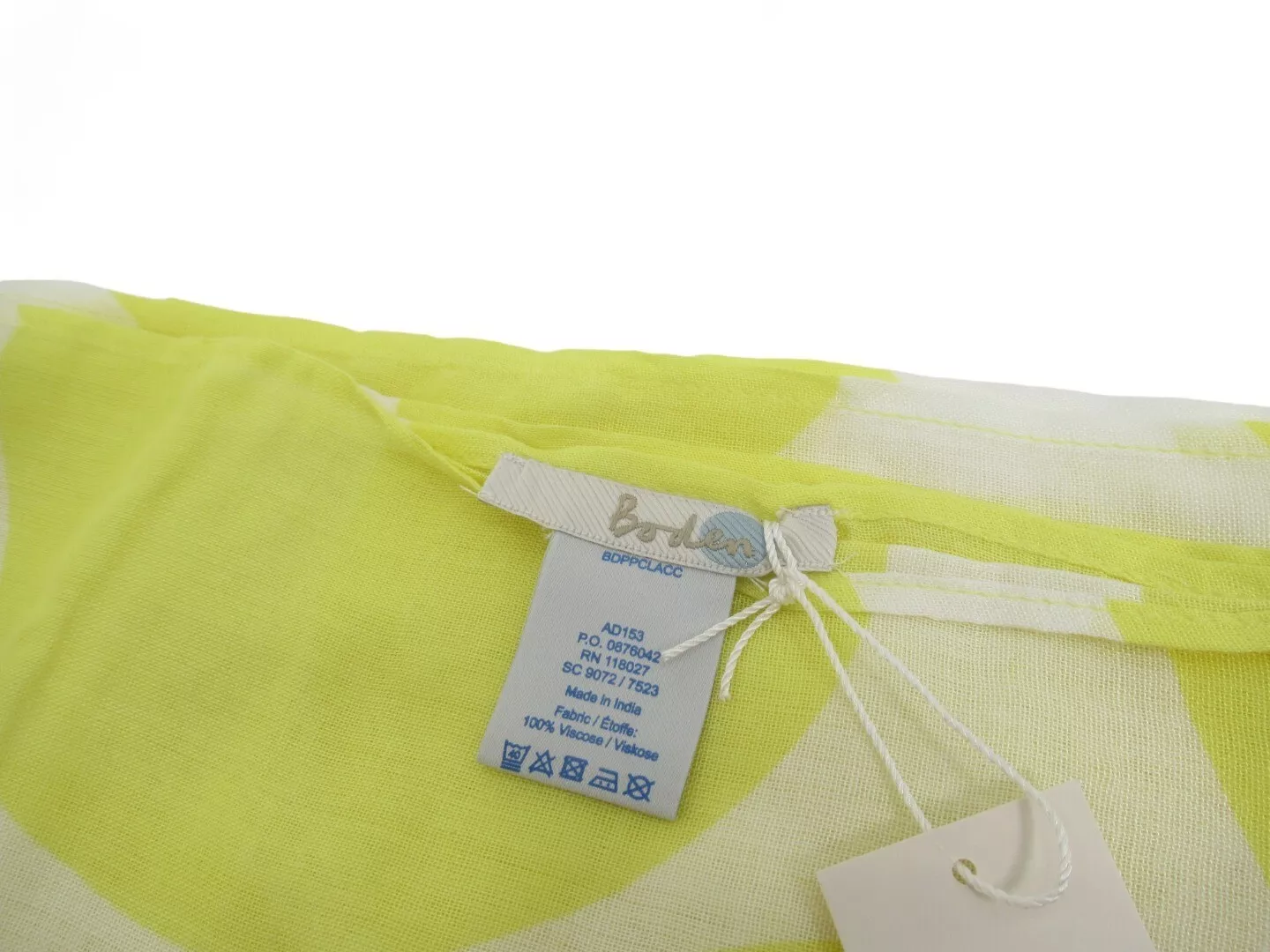 Boden 29"x76" Yellow Ochre Spot Scarf Wrap Womenswear | Preloved - Image 4