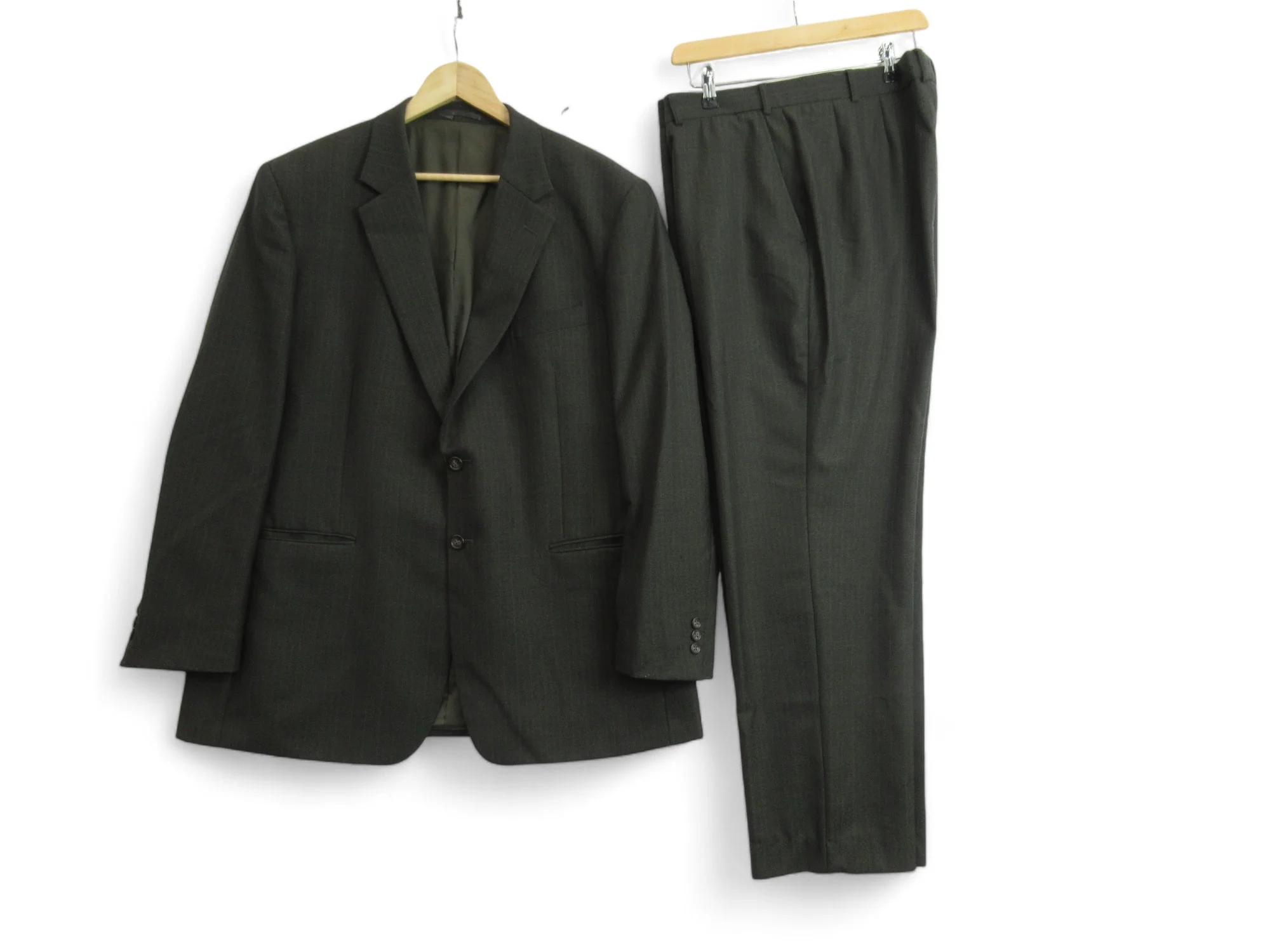 Brook Taverner 46R Green Suit Wool Blend Menswear | Preloved