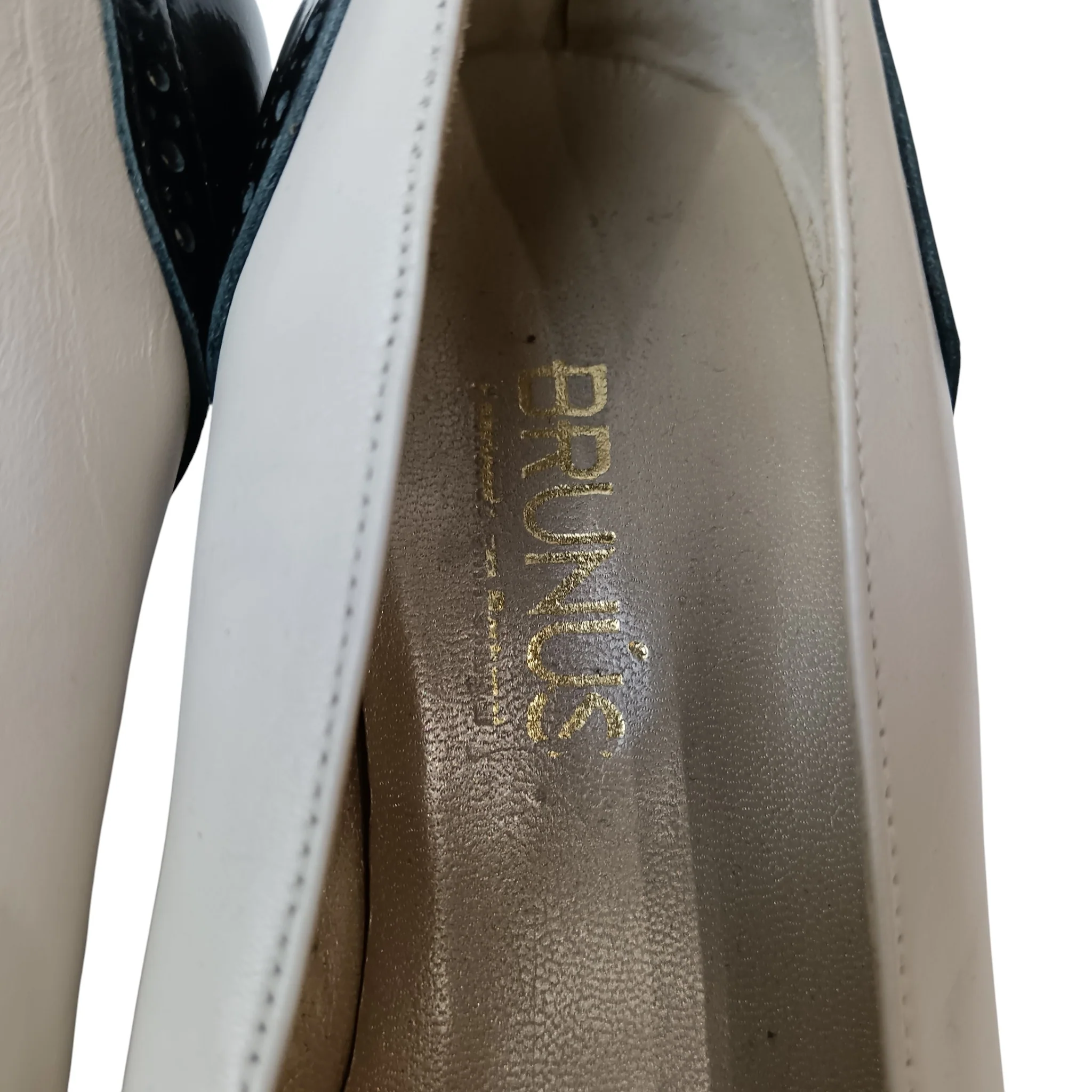 Brunus Oxford Kitten Heels Ladies Women's Beige & Black Leather Shoes UK 6.5- Womenswear | Preloved - Image 3
