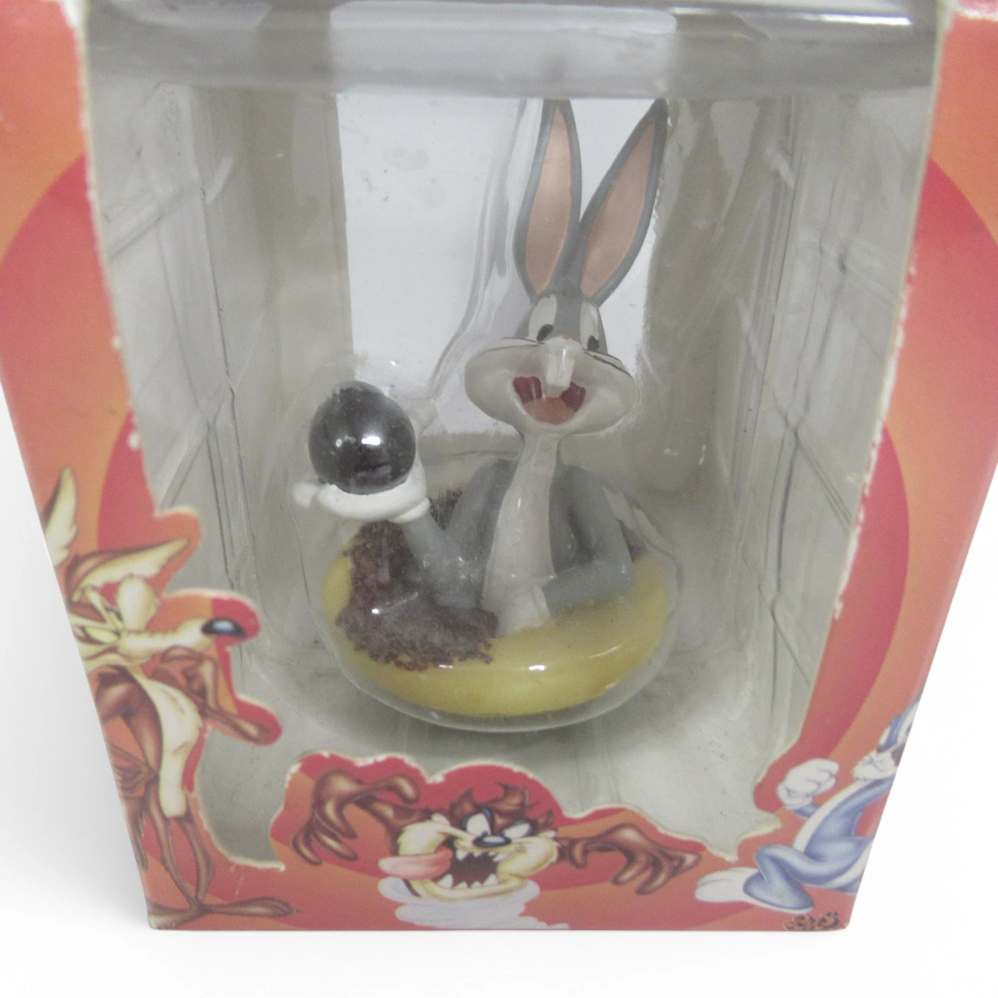 Bugs Bunny Looney Tunes Resin Figure 1998 Boxed Collectable | Pre-Loved - Image 2