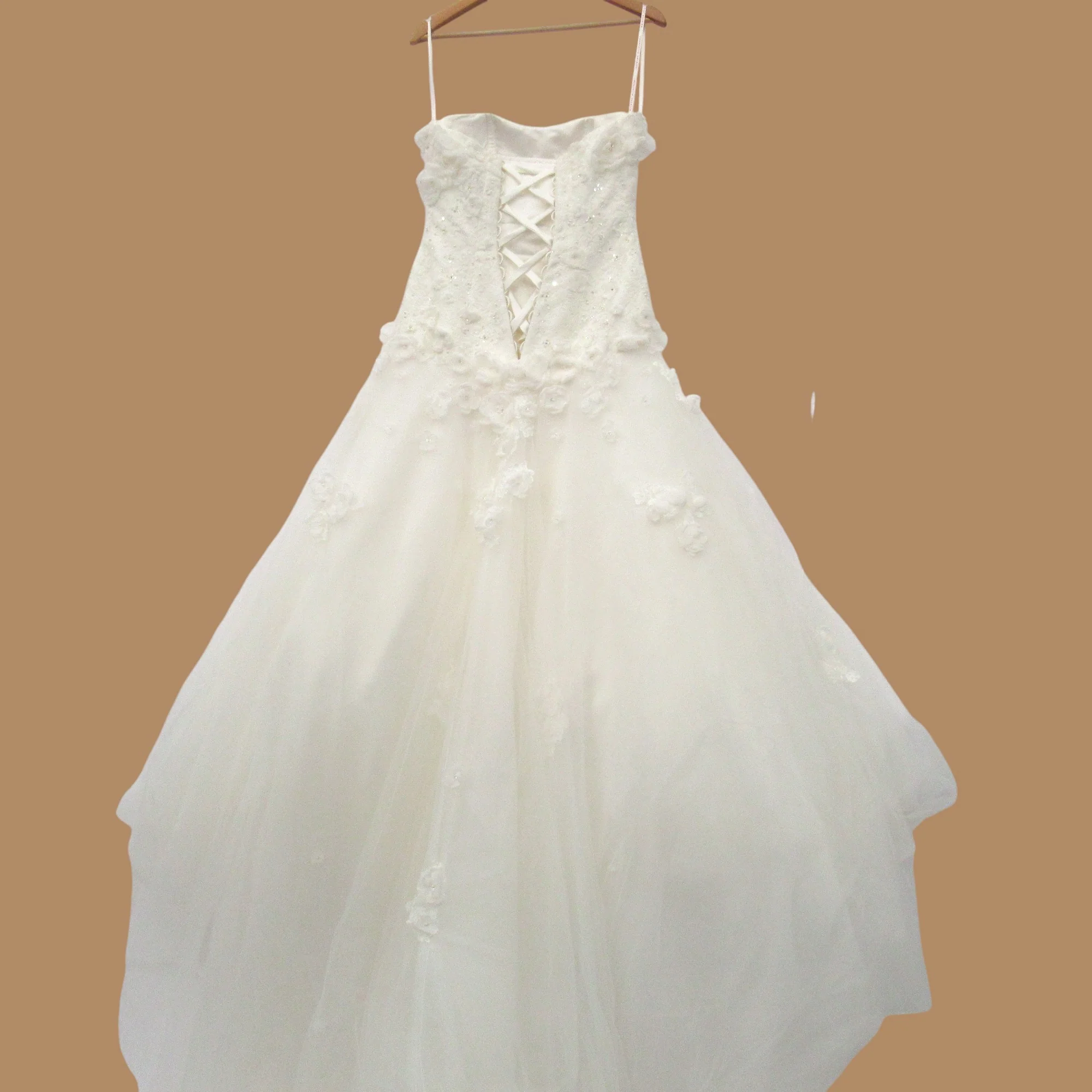 Charlotte Balbier Wedding Dress Ivory Small Womenswear | Pre-loved - Image 3