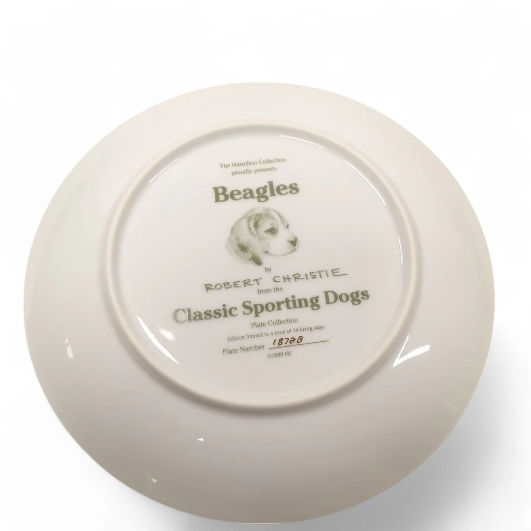 Classic Sporting Dogs Beagles Robert Christie Collector Plate | Preloved - Image 2