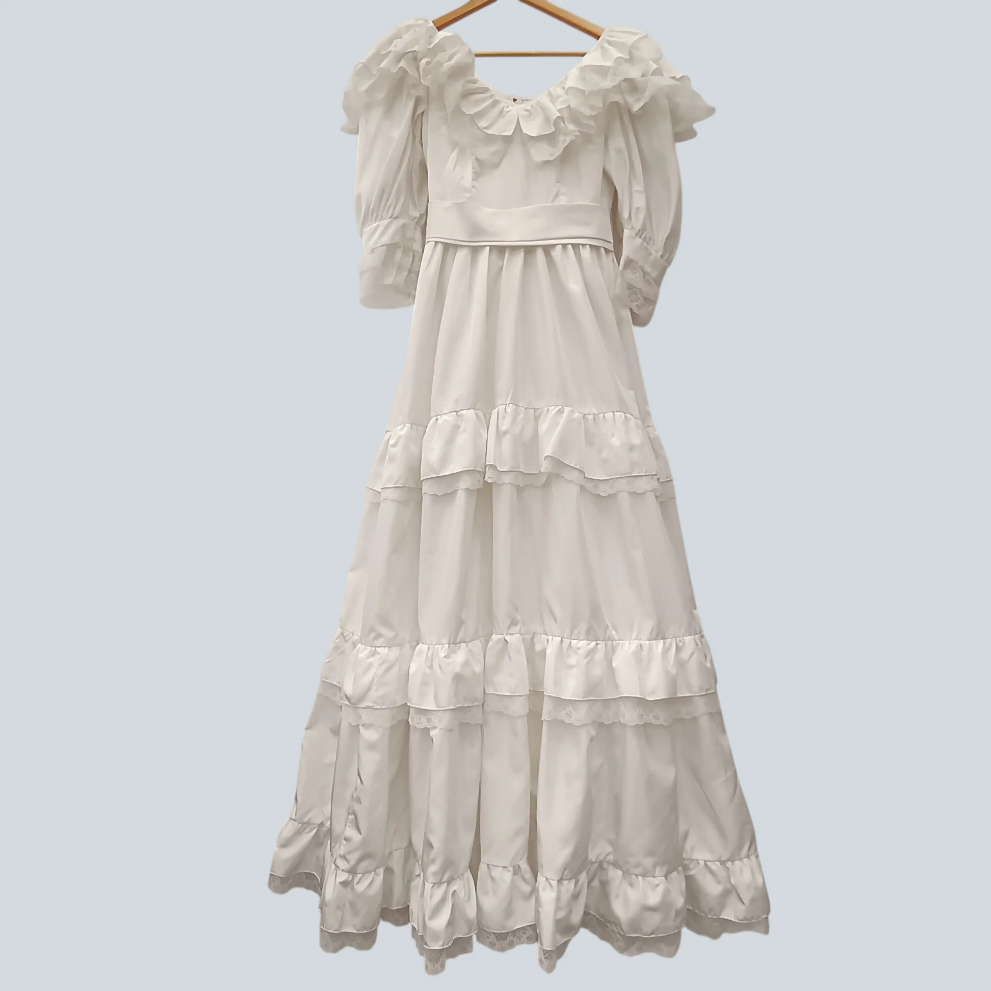 Columbine Nemours Vintage Style Wedding White Satin Dress Tiered Half Sleeve UK S Womenswear | Pre-loved