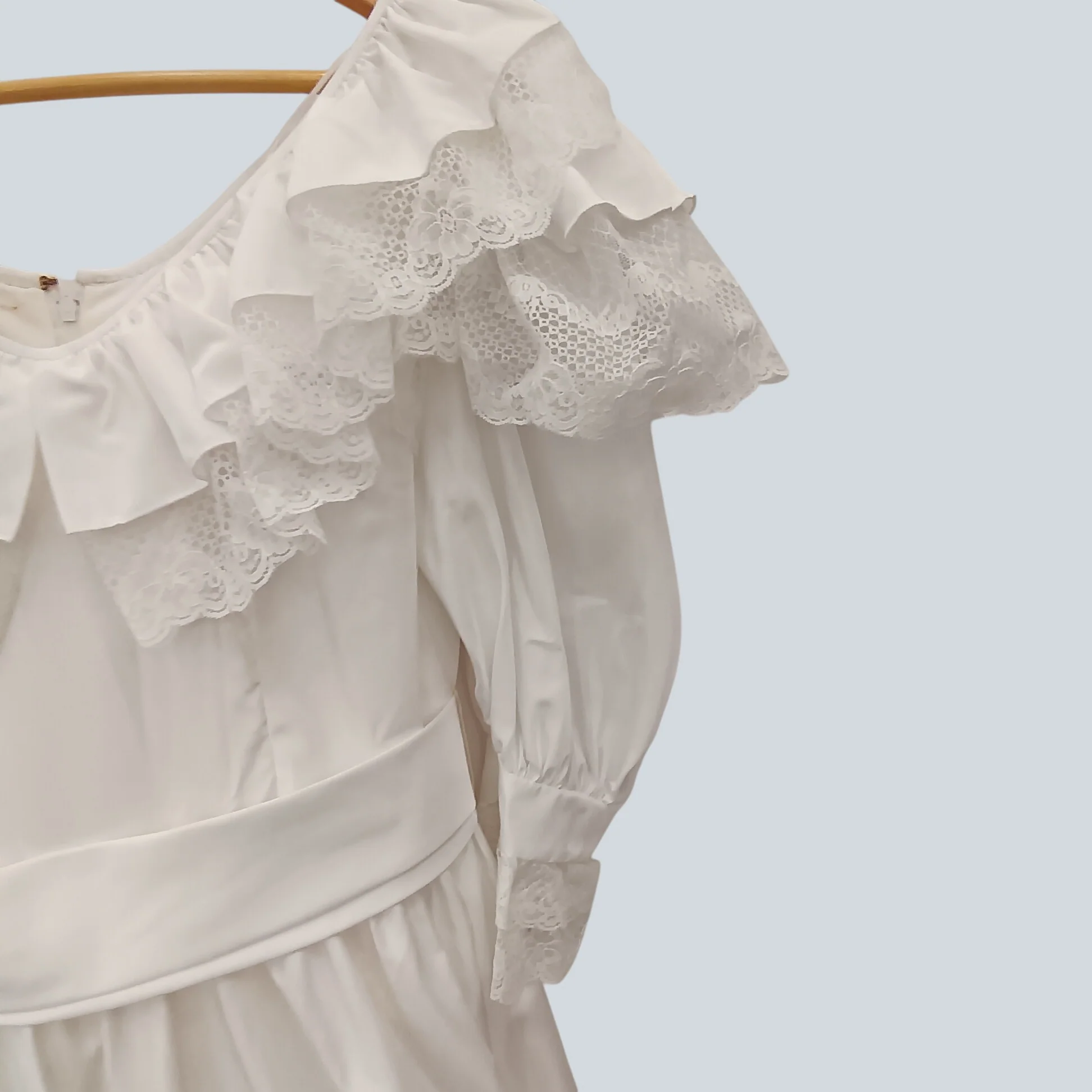 Columbine Nemours Vintage Style Wedding White Satin Dress Tiered Half Sleeve UK S Womenswear | Pre-loved - Image 3