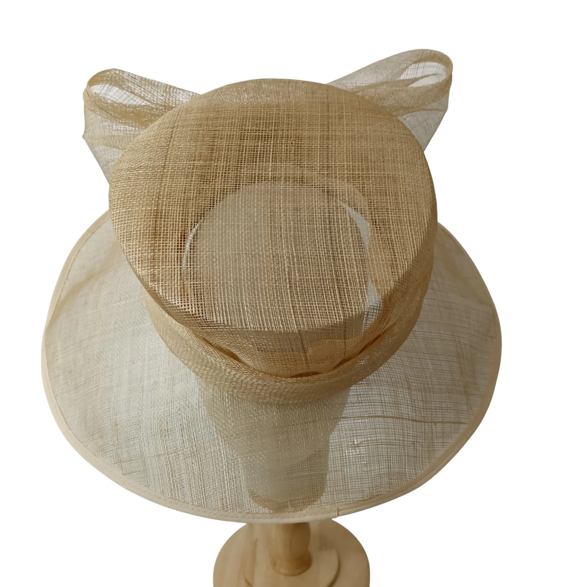 Country Casuals Ladies Natural  Special Occasion Wedding Hat Womenswear | Pre-loved - Image 2