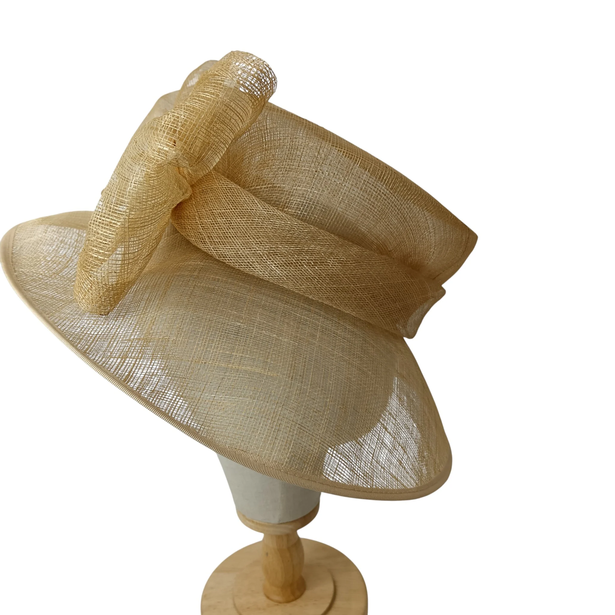 Country Casuals Ladies Natural  Special Occasion Wedding Hat Womenswear | Pre-loved - Image 3