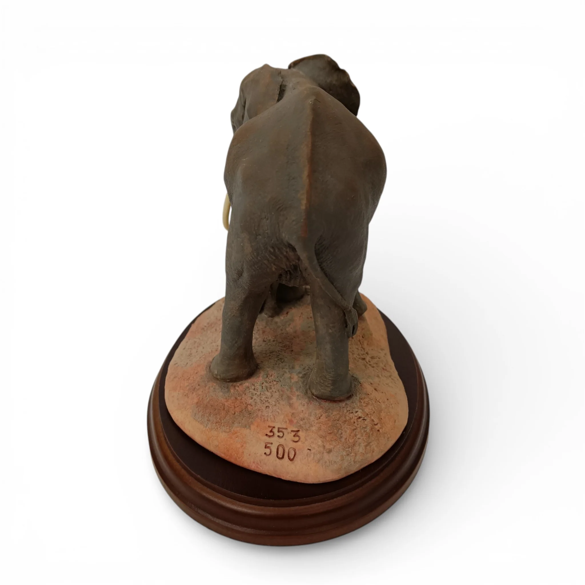 Dayfold Plc Fine Art 'Echo & Eli' Elephant Sculpture Hand Painted Limited Edition 353/500 | Pre-loved - Image 4
