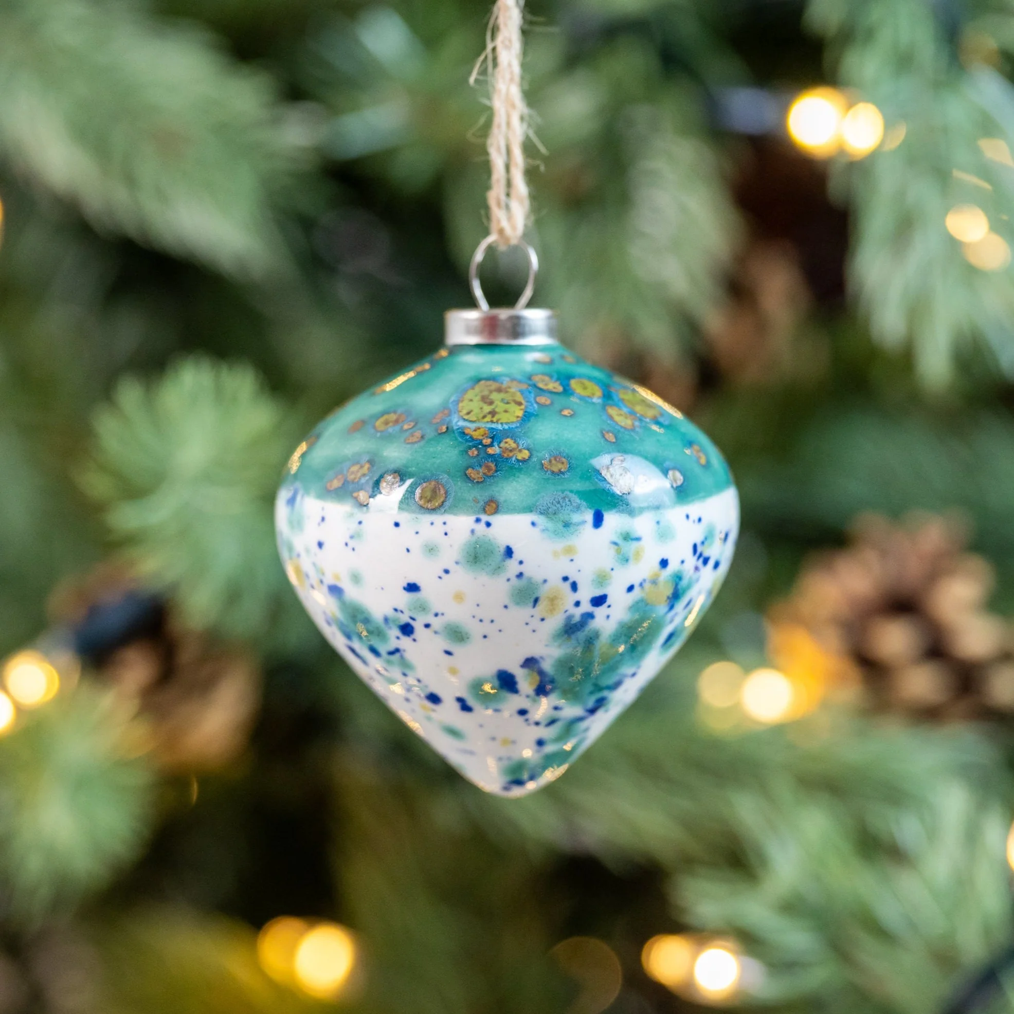 Green, Red, Grey & Turquoise Set of 4 baubles | Diamond Shape - Image 9