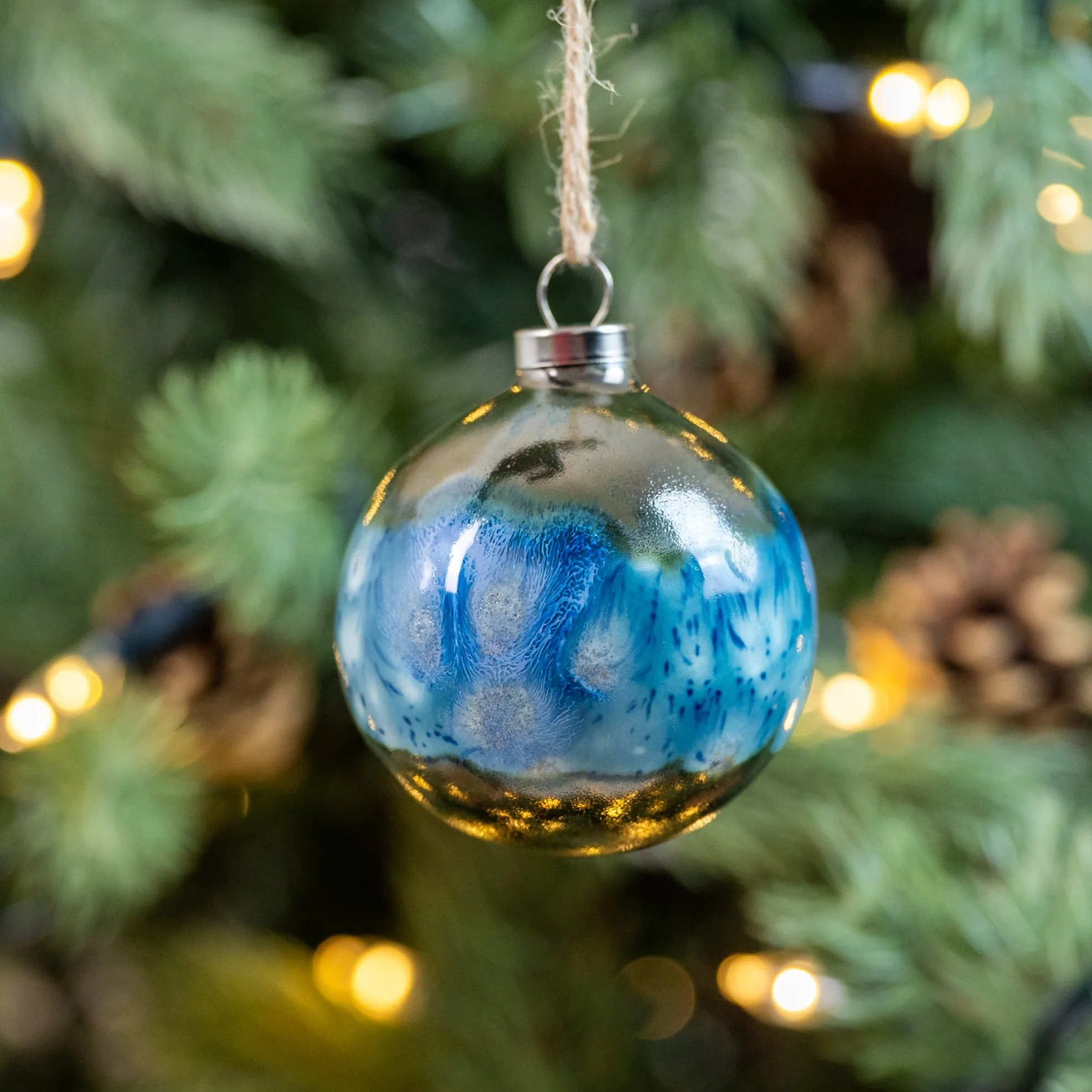 Pink, Blue, Turquoise & Cream Set of 4 baubles | Round Shape - Image 9