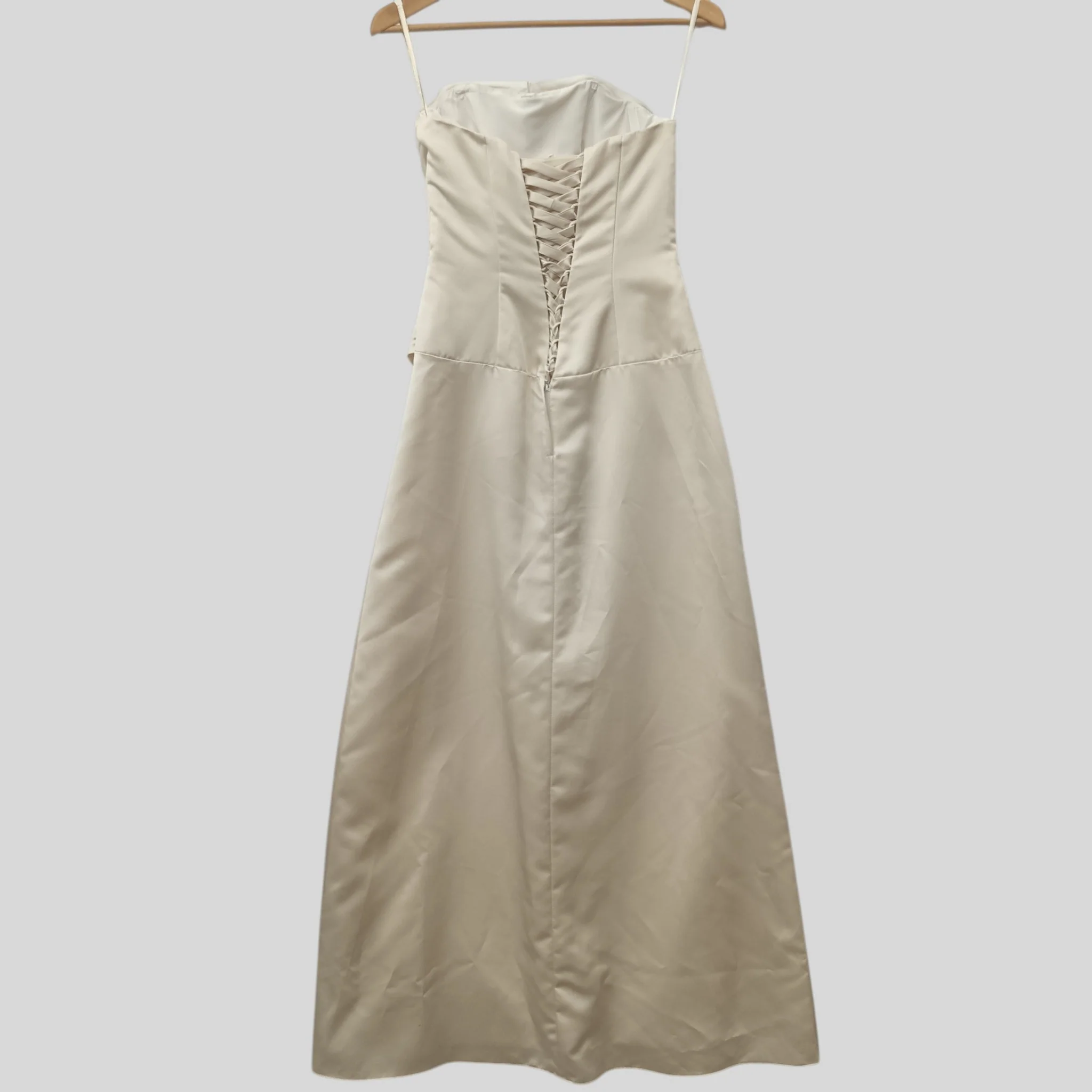 Ebony Rose Champagne Corset Back Bridesmaid Long Dress UK 6 Womenswear | Pre-loved - Image 2