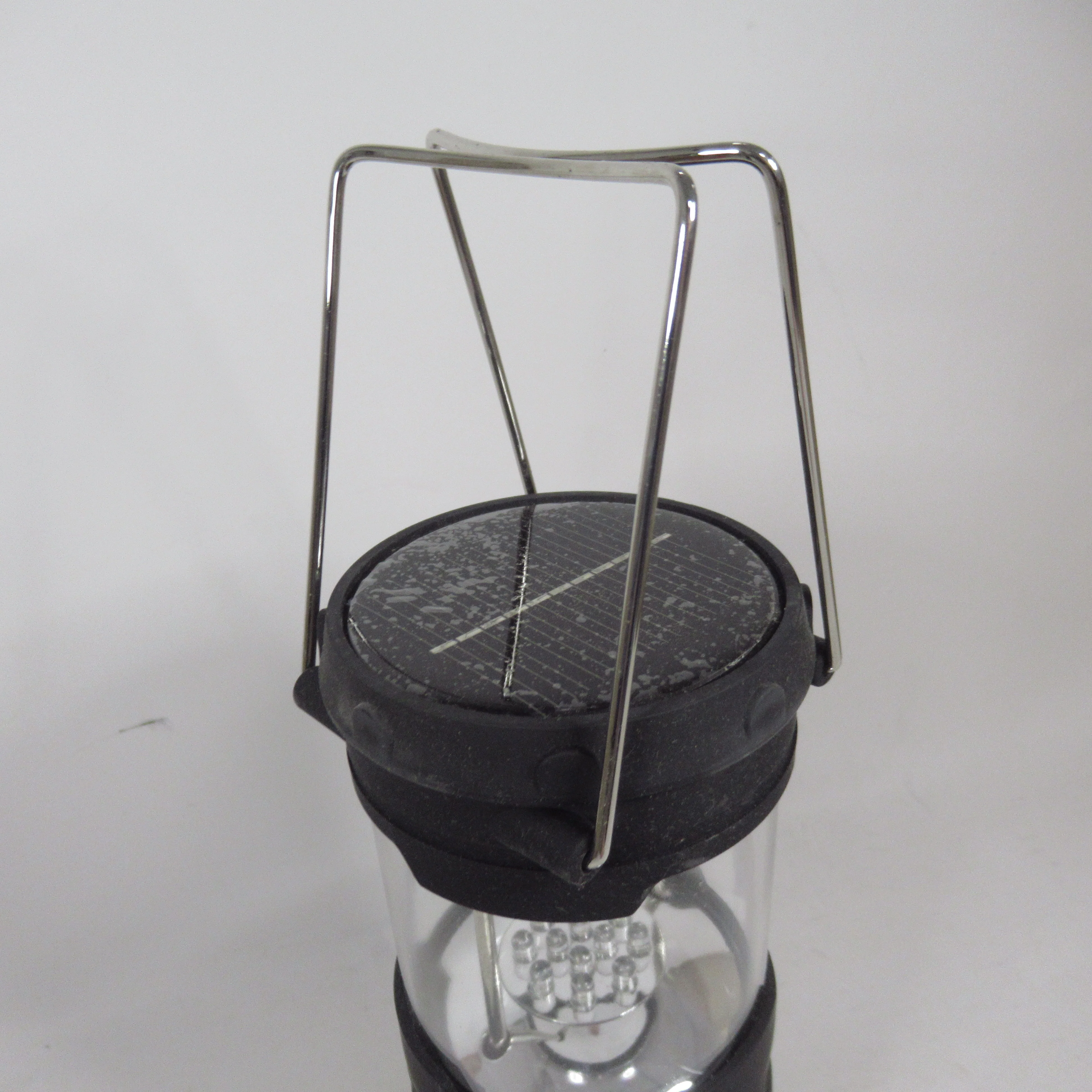 Gelert 12 LED Dynamo/Solar Lantern TOR354 Crank Handle | Pre-loved - Image 3