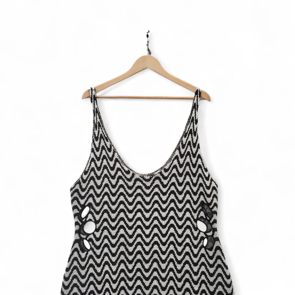 Geometric Cut Out Dress XXL Black White Womenswear | Pre-loved - Image 2