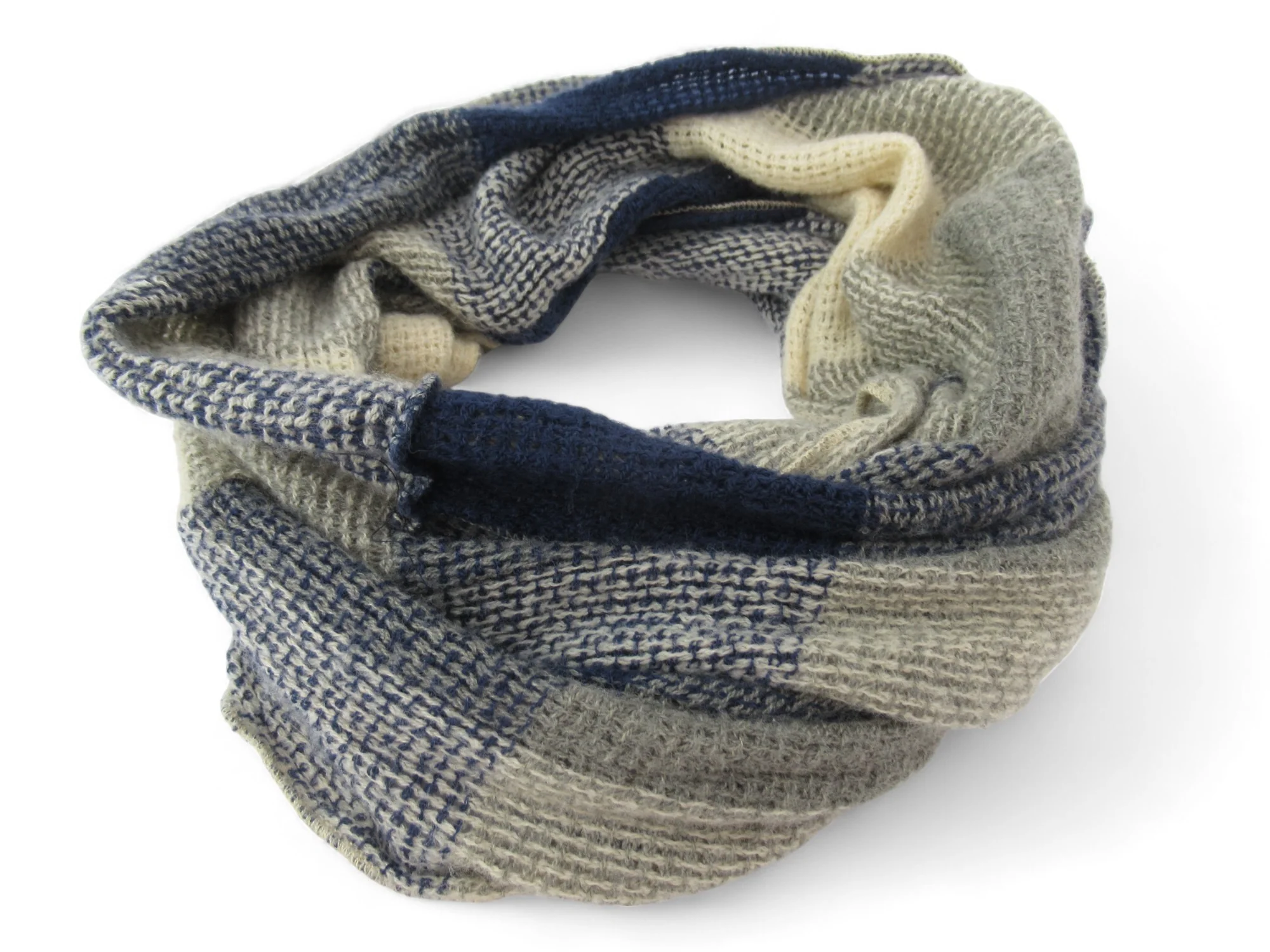 Heritage Traditions Multicoloured Check Snood Scarf Womenswear | Preloved - Image 4