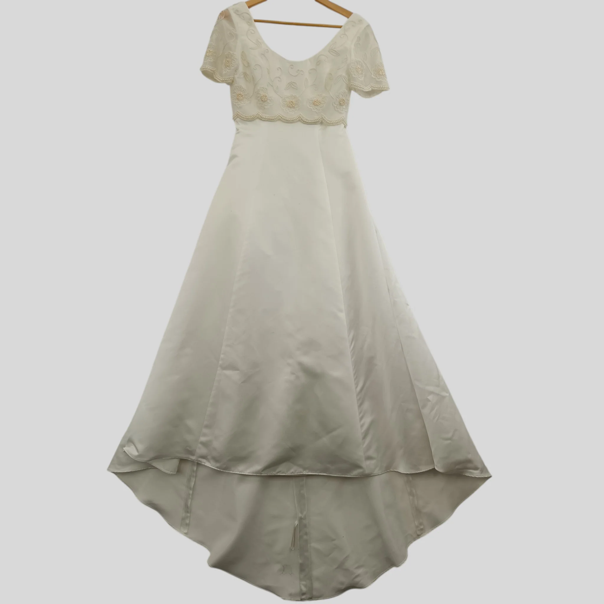 Hilary Morgan Ivory High-Low Ivory Wedding Dress Embellished Top UK S Womenswear | Pre-loved