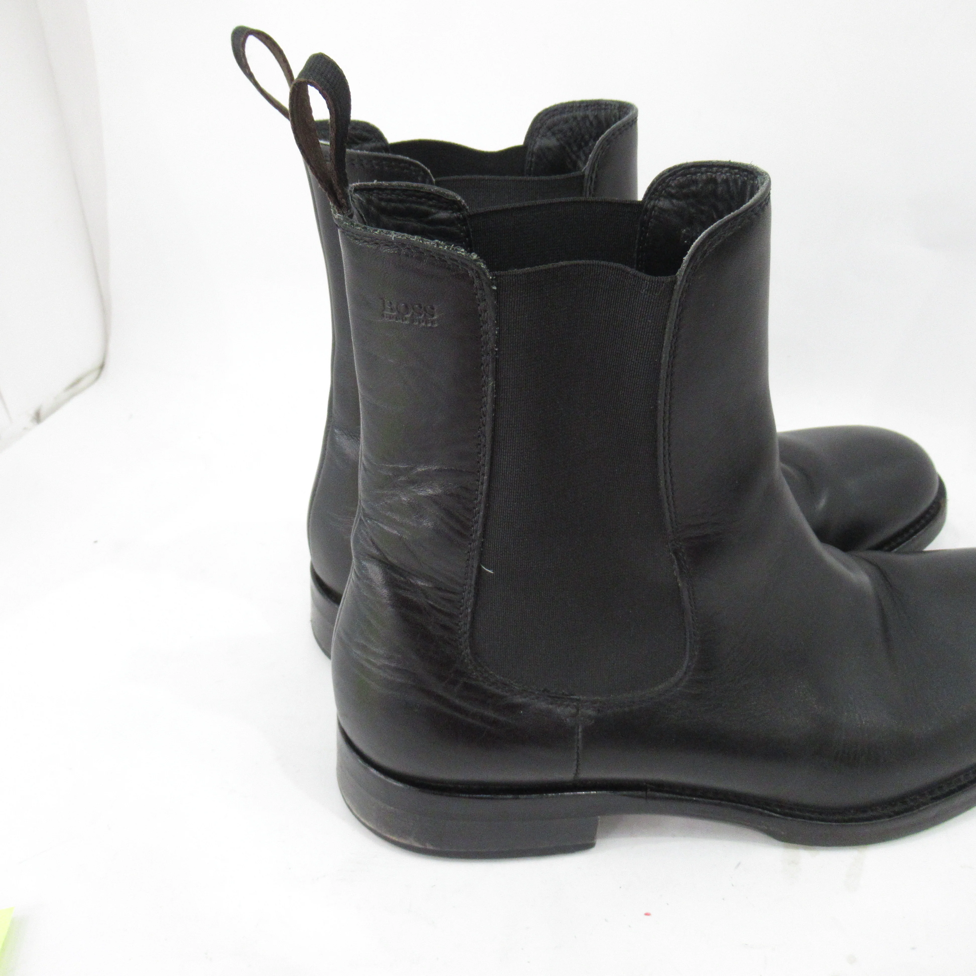 Hugo Boss Chelsea Boots Black Leather UK 10.5 Menswear | Pre-loved - Image 4
