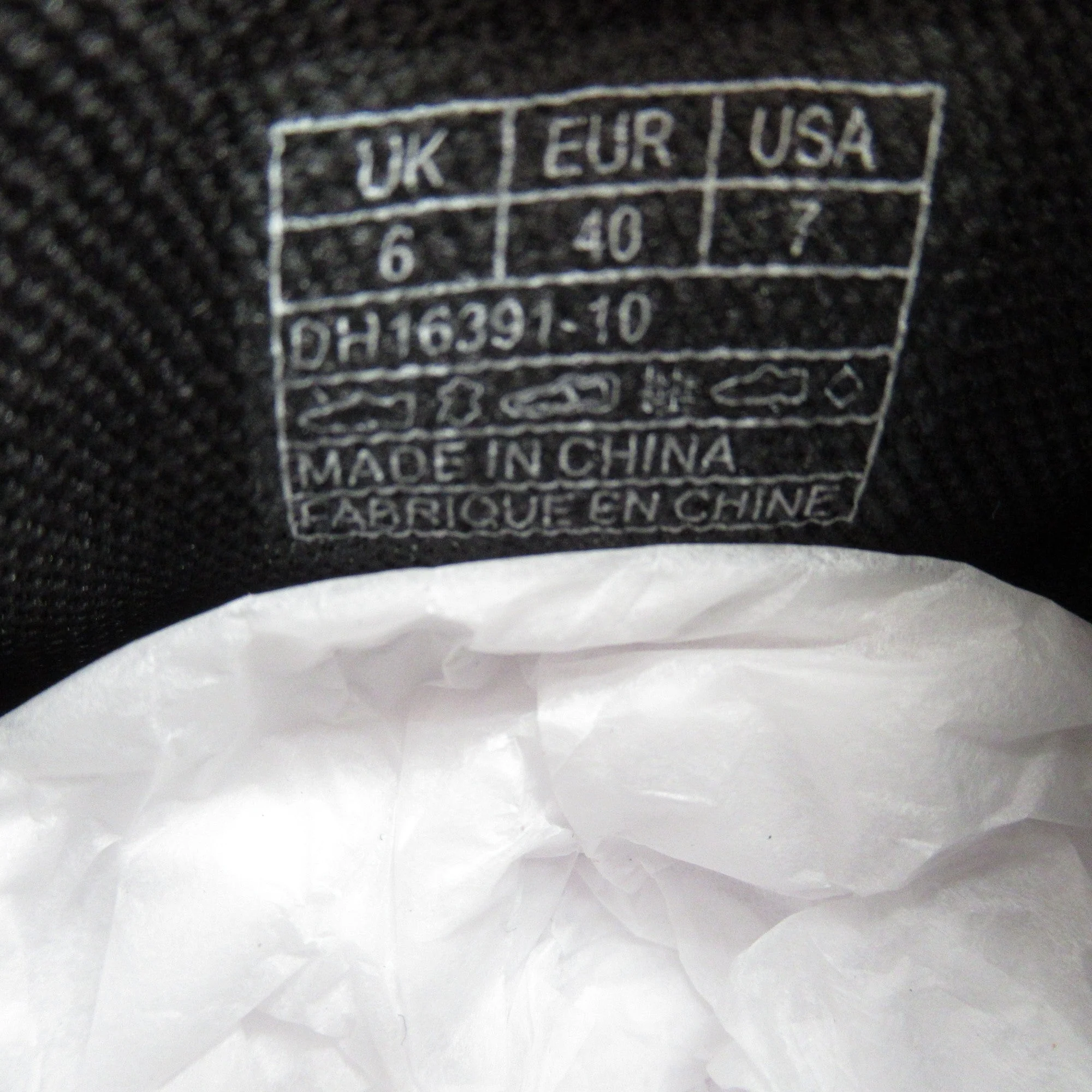 Hush Puppies UK 6 Black Leather Slip On Shoes Menswear | Preloved - Image 5