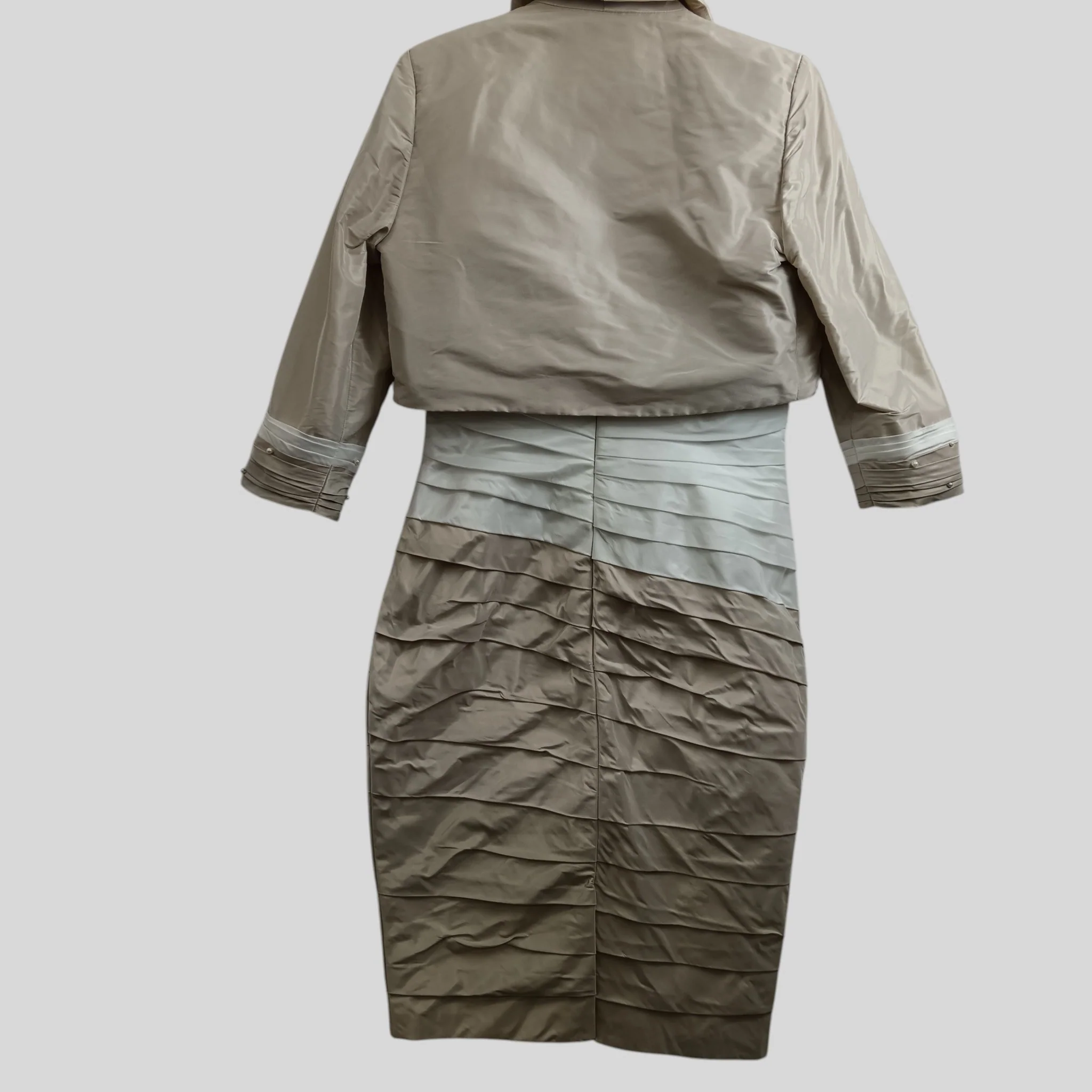 Ian Stuart Mother of Bride Dress With Matching Jacket  UK Medium -Tags On Womenswear | Pre-loved - Image 2