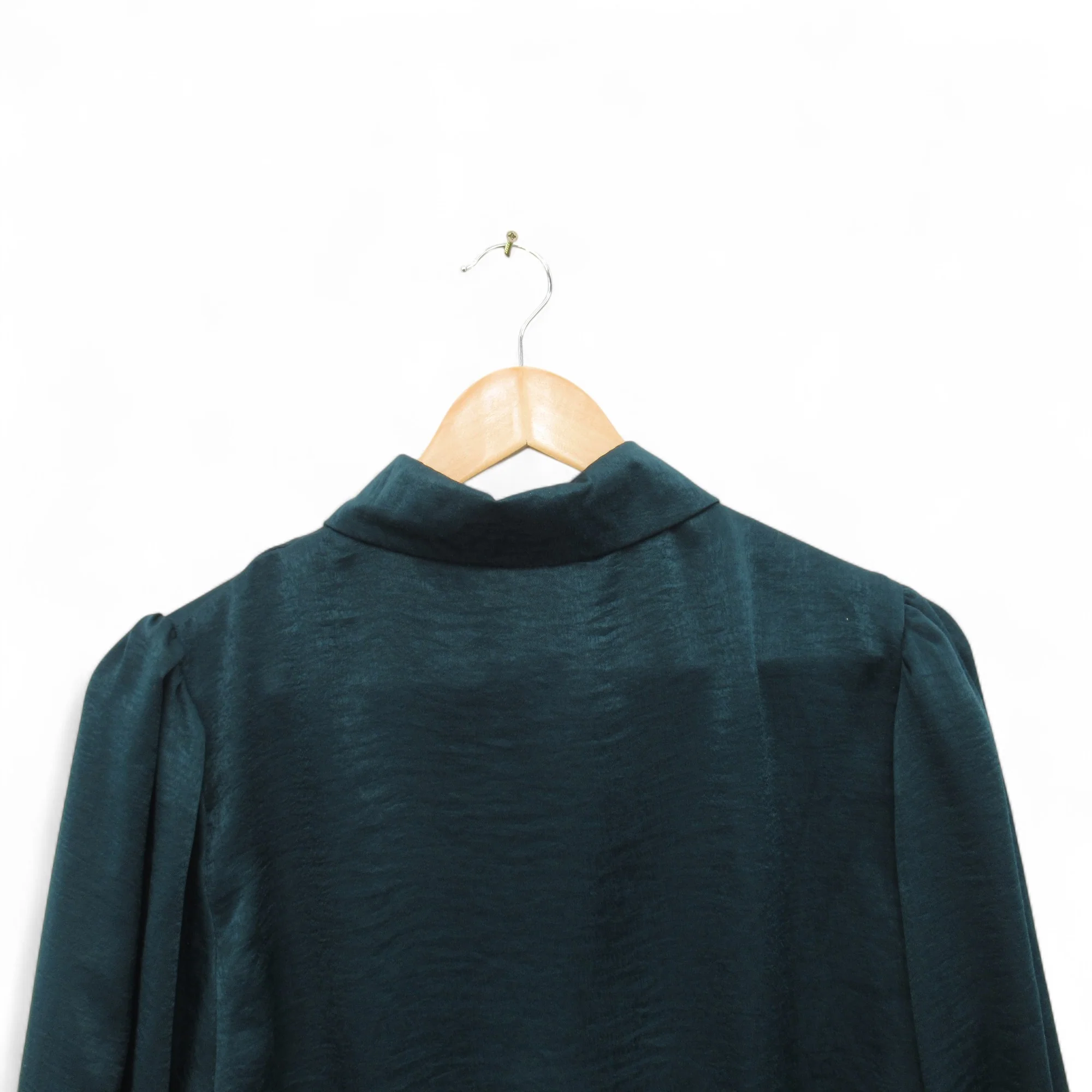 Indie + Moi Shirt Blouse UK 14 Green Satin Womenswear | Pre-loved - Image 5