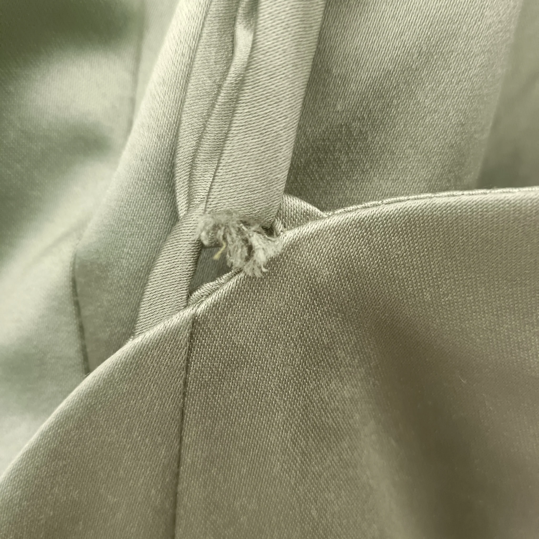 J J'S House Long Green Satin Strappy  Dress UK 8 - Tags On - Womenswear | Pre-loved - Image 5