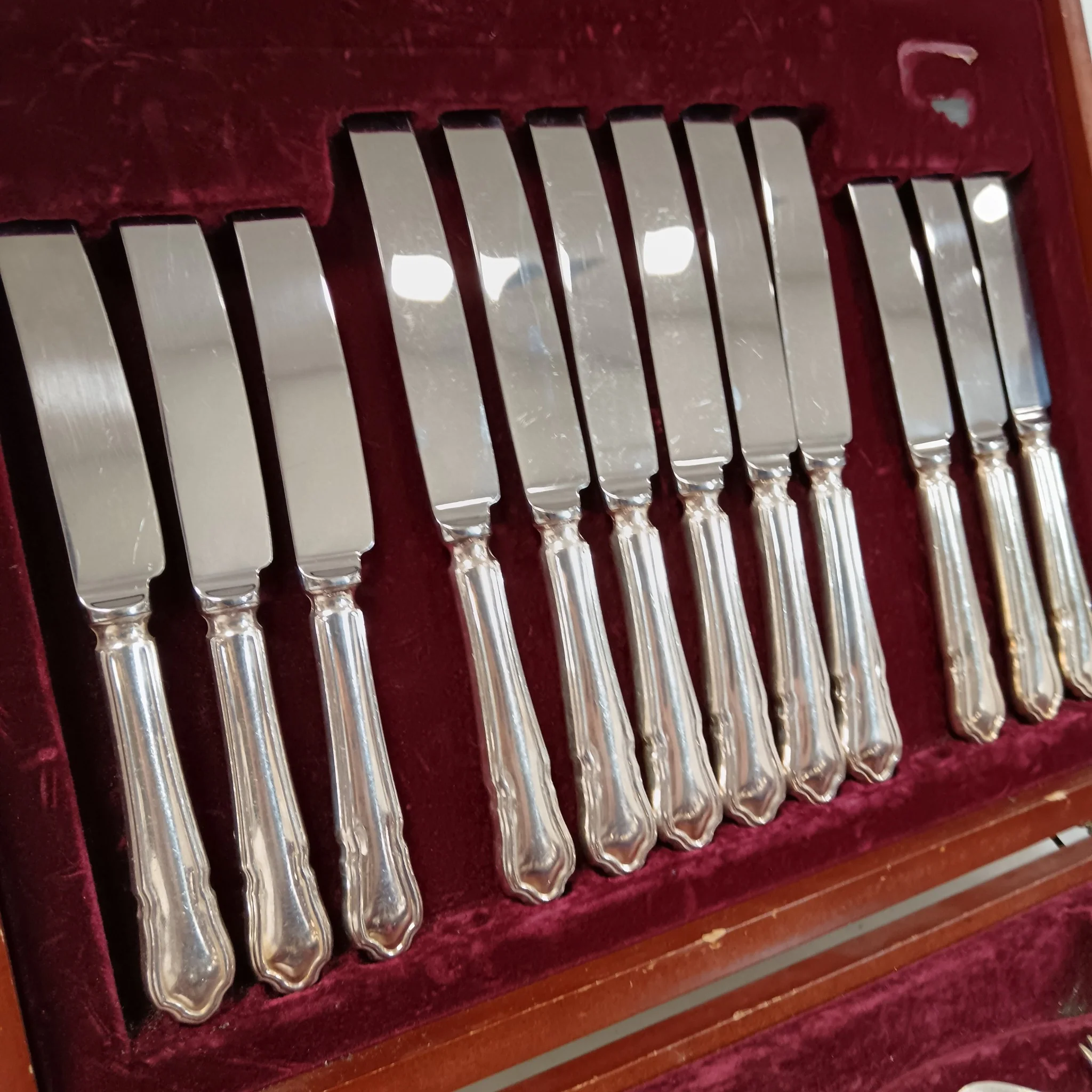 James Kirk 46 Piece Cutlery Set Stainless Steel & EPNS Sheffield England | Pre-loved - Image 3