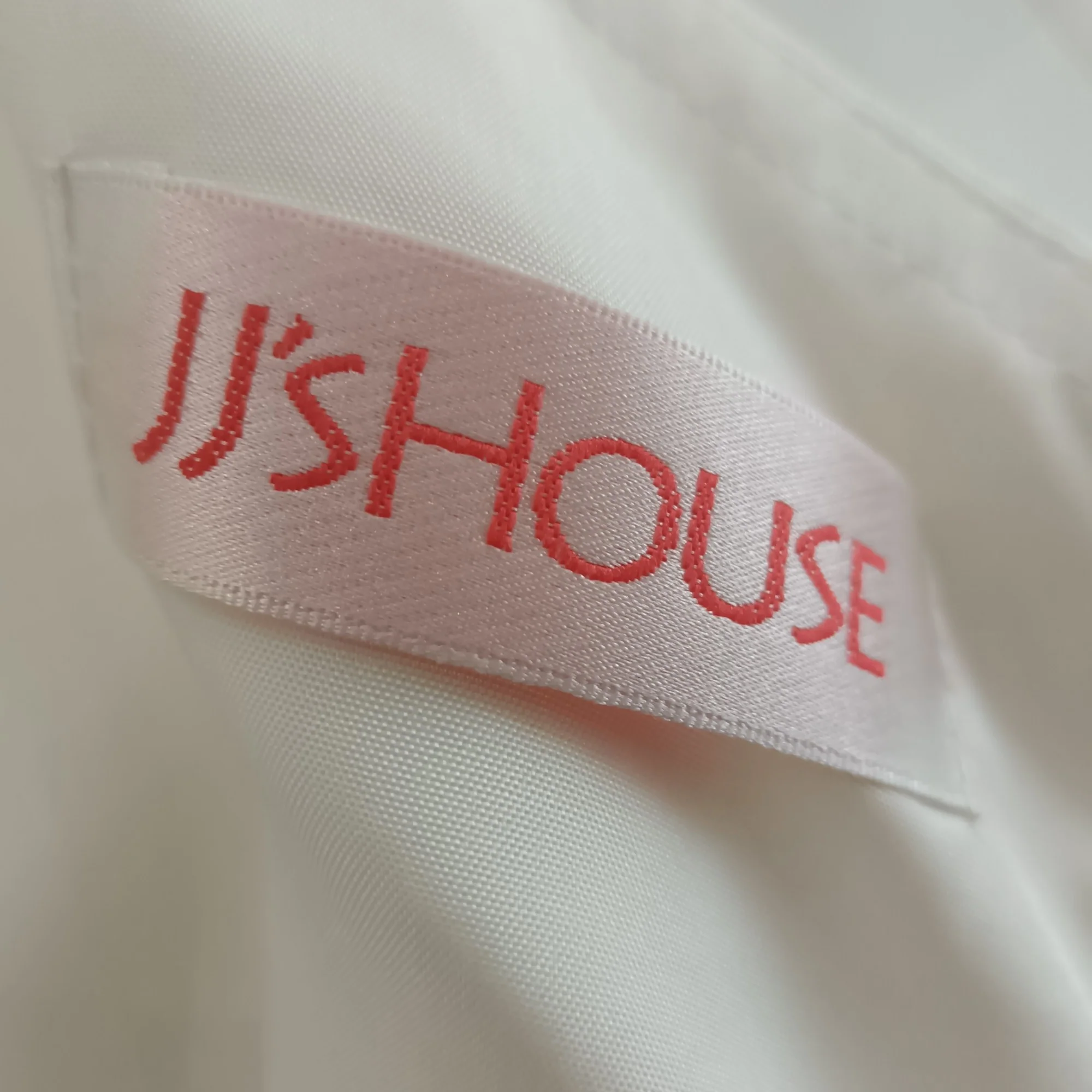JJ'S House White Sleeveless Hi-low Wedding Dress UK S/M Womenswear | Pre-loved - Image 3