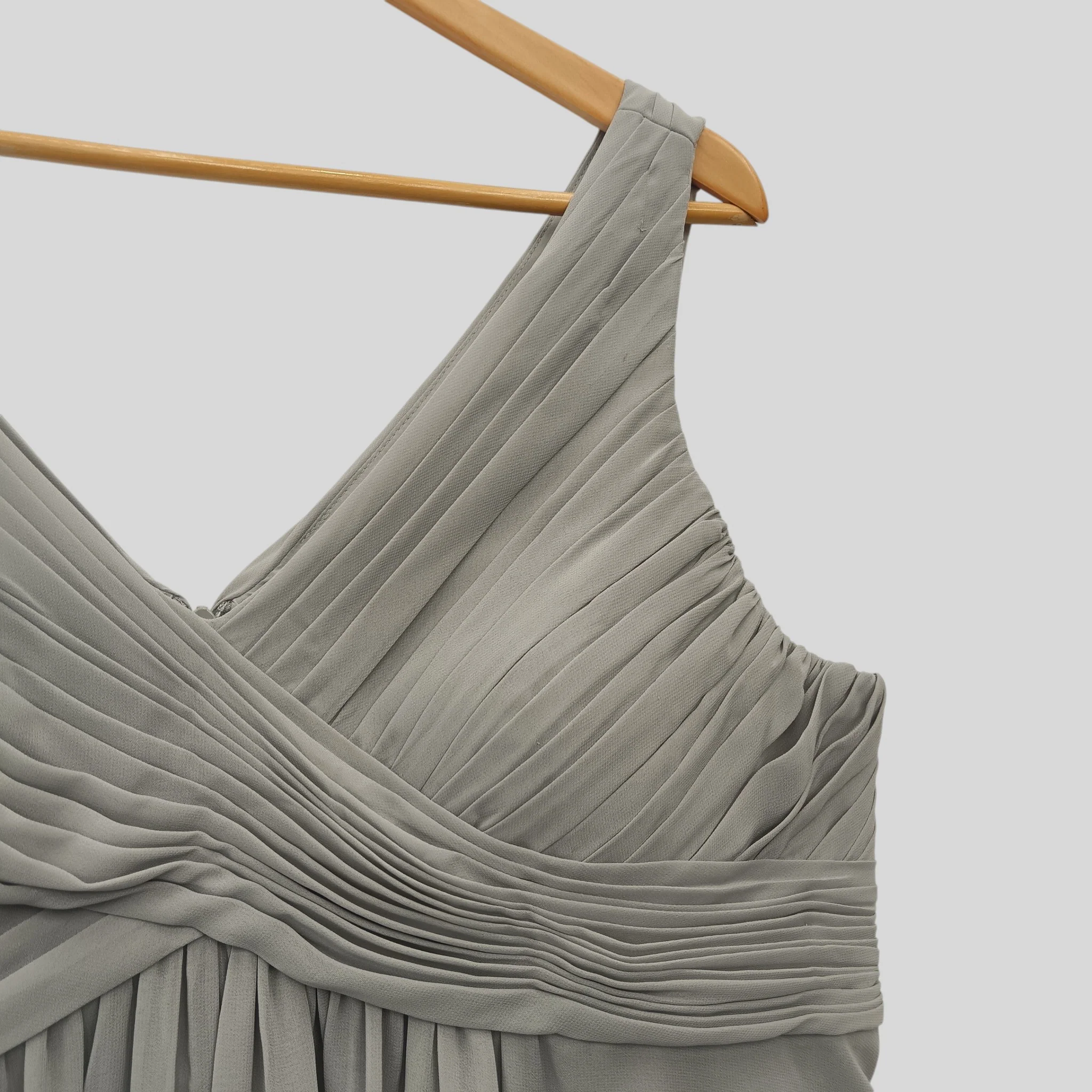 JJ'S Ladies Long Bridesmaid Dress Silver Grey UK 18 - Tags On -  Womenswear | Pre-loved - Image 3