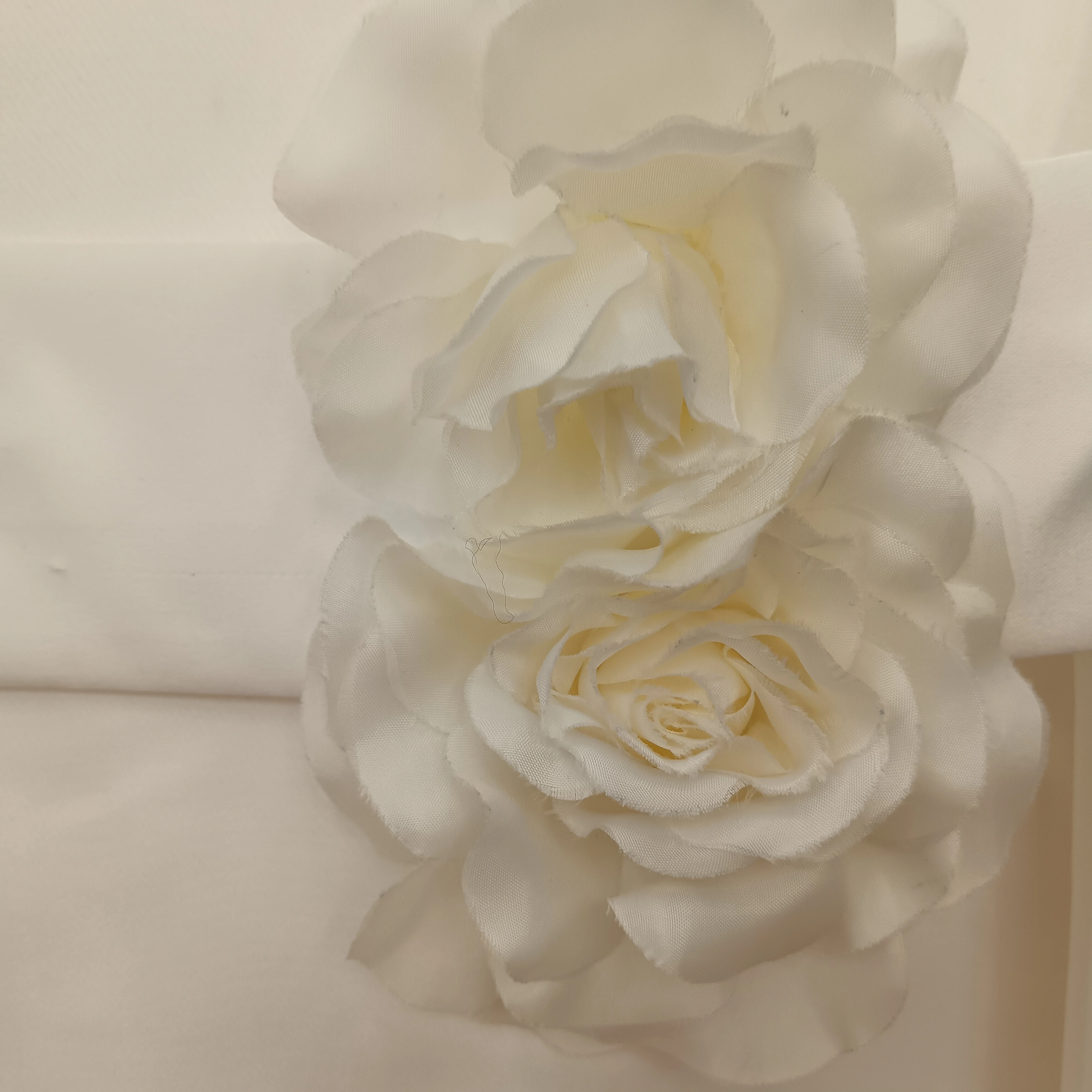 John Lewis Girls Wedding Special Occasion White Dress Decorative Belt UK 11 Years | Pre-loved - Image 6