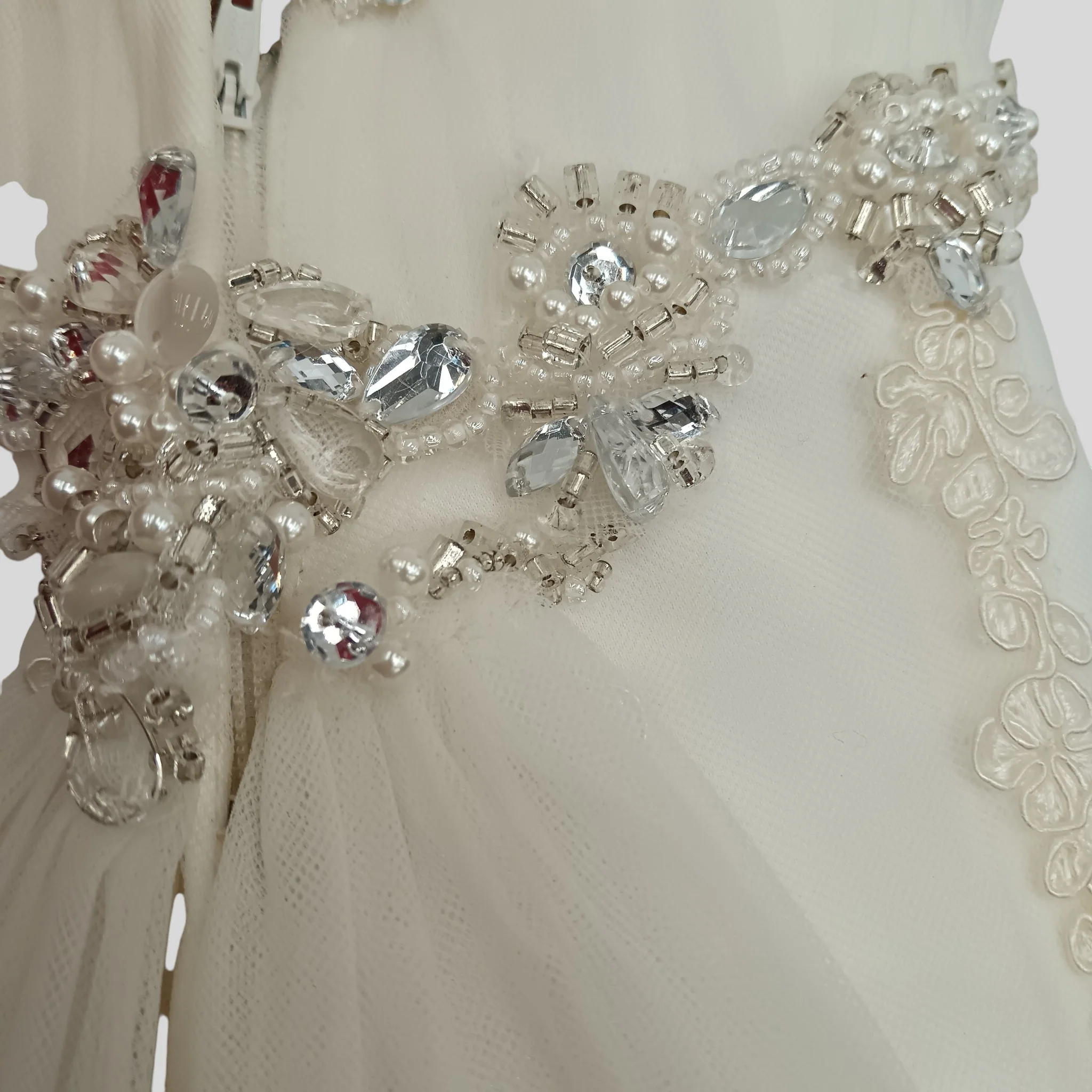 Kathy Ireland Wedding by 2Be Hi-low Strapless Wedding Dress UK Medium Womenswear | Pre-loved - Image 5