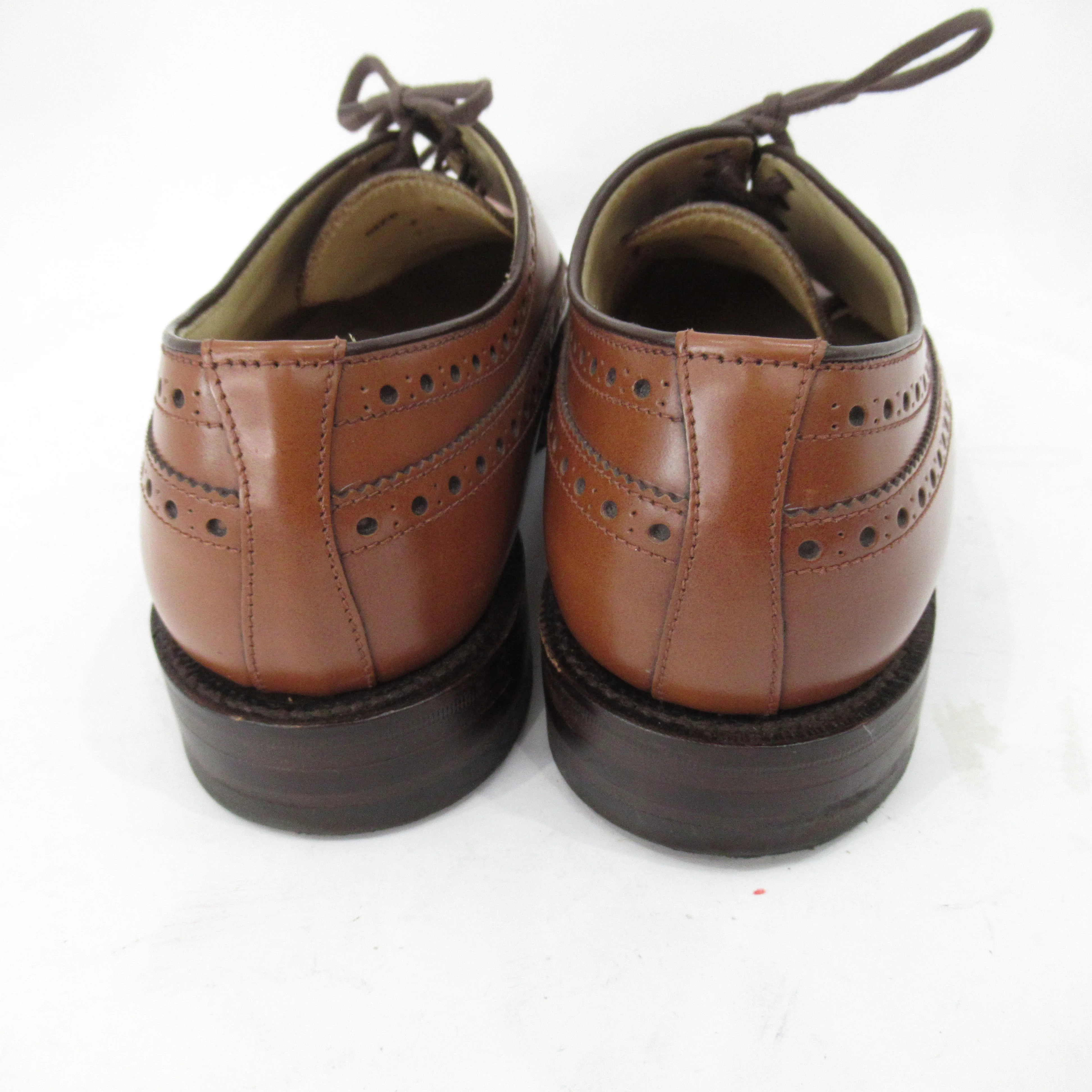 Loake Brogue Leather Shoes UK 9 Brown Menswear | Pre-loved - Image 3