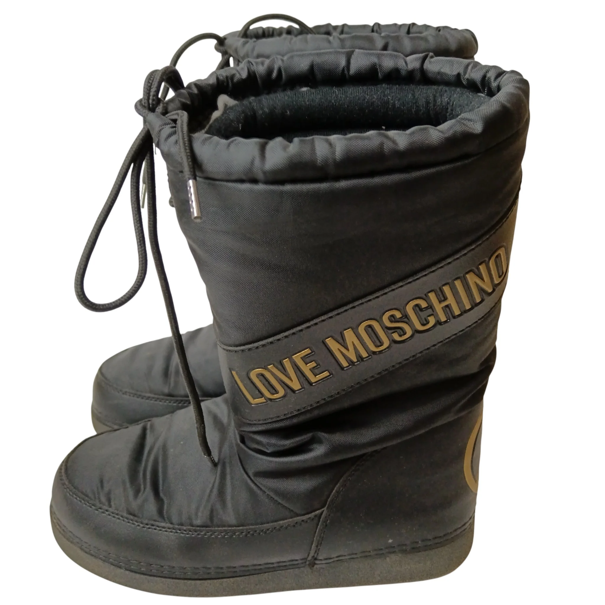 Love Moschino Black Snow Boots Front Heart Women's UK 4-5  Womenswear | Pre-loved - Image 5