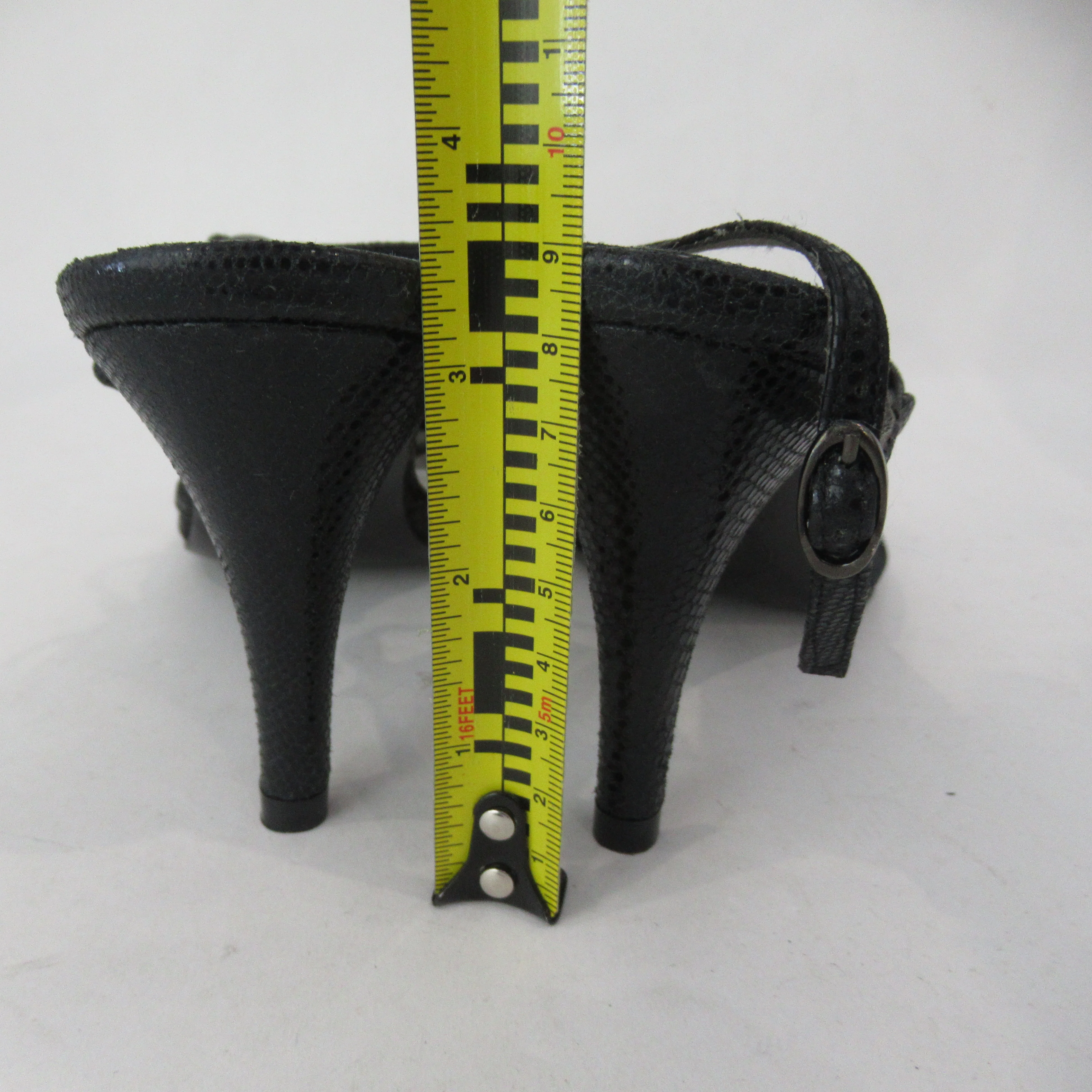 Lulu Guinness Sandals UK 3.5 Black Strappy Heels Womenswear | Preloved - Image 3