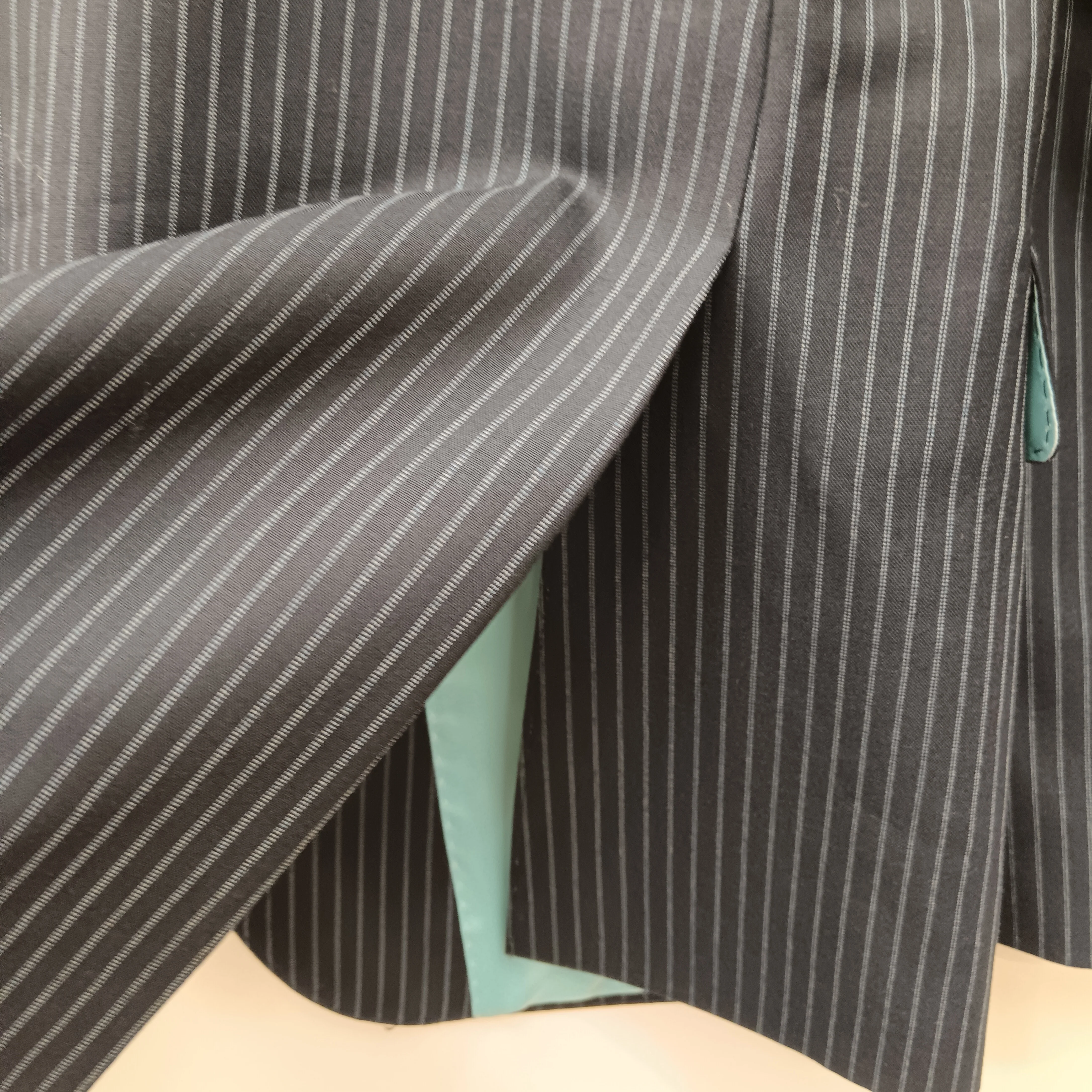 M&S Alfred Brown Fine Worsted Navy Blue  Striped Men's Jacket UK 40" Medium Menswear | Pre-loved - Image 5