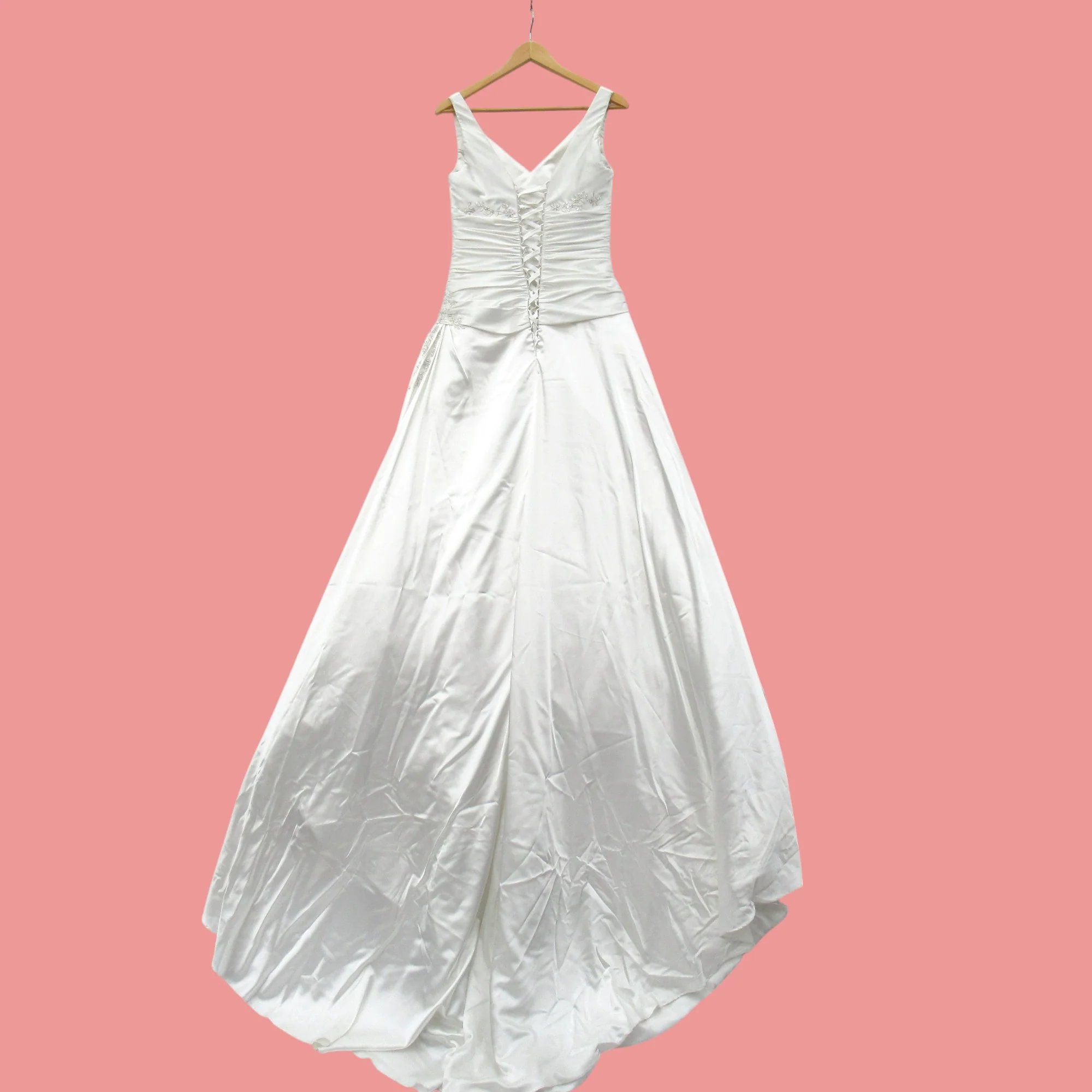 Maggie Sottero Wedding Dress White Satin UK 10 Womenswear | Pre-loved - Image 3