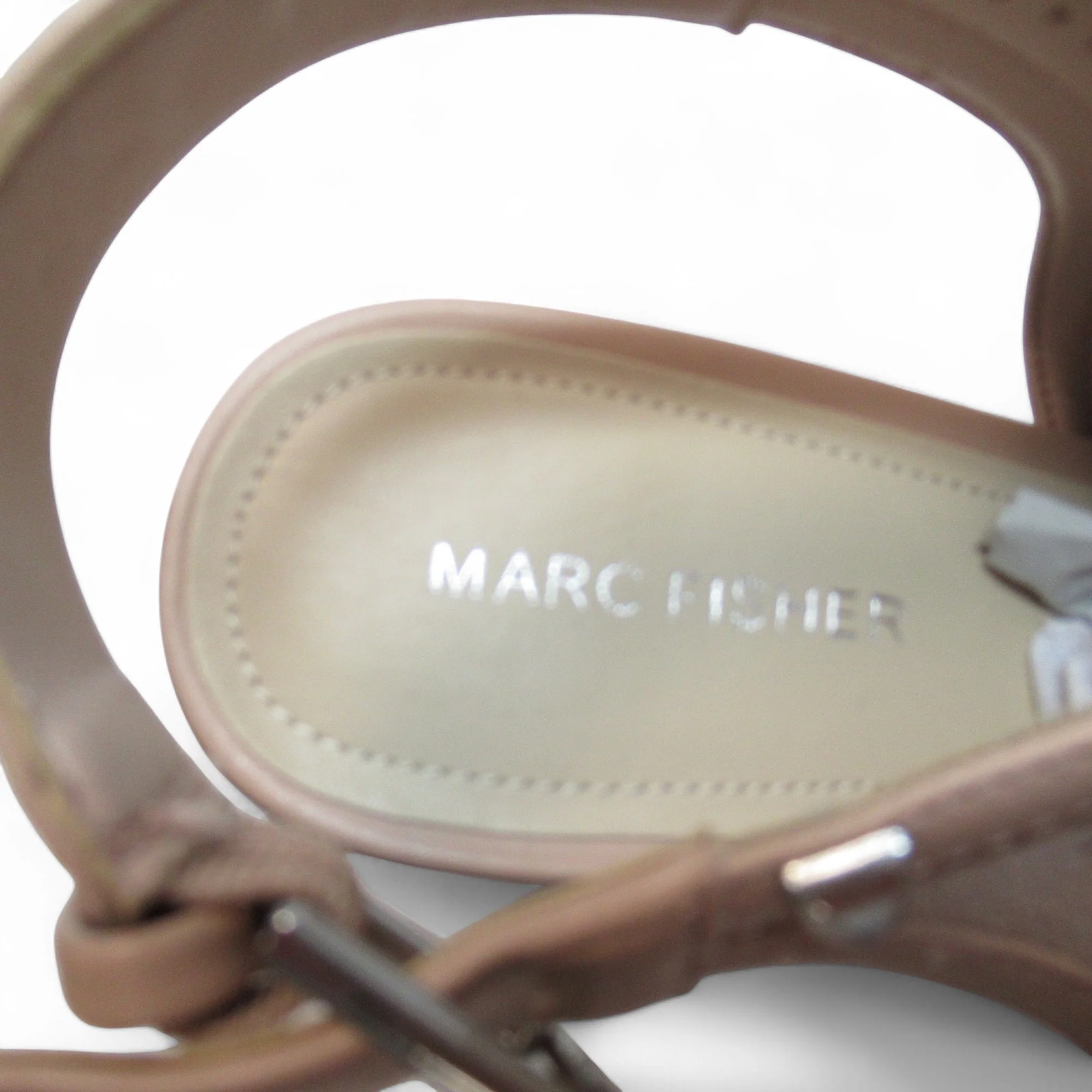 Marc Fisher Block Heel Sandals Pink UK 6.5 Suede Womenswear | Pre-loved - Image 3