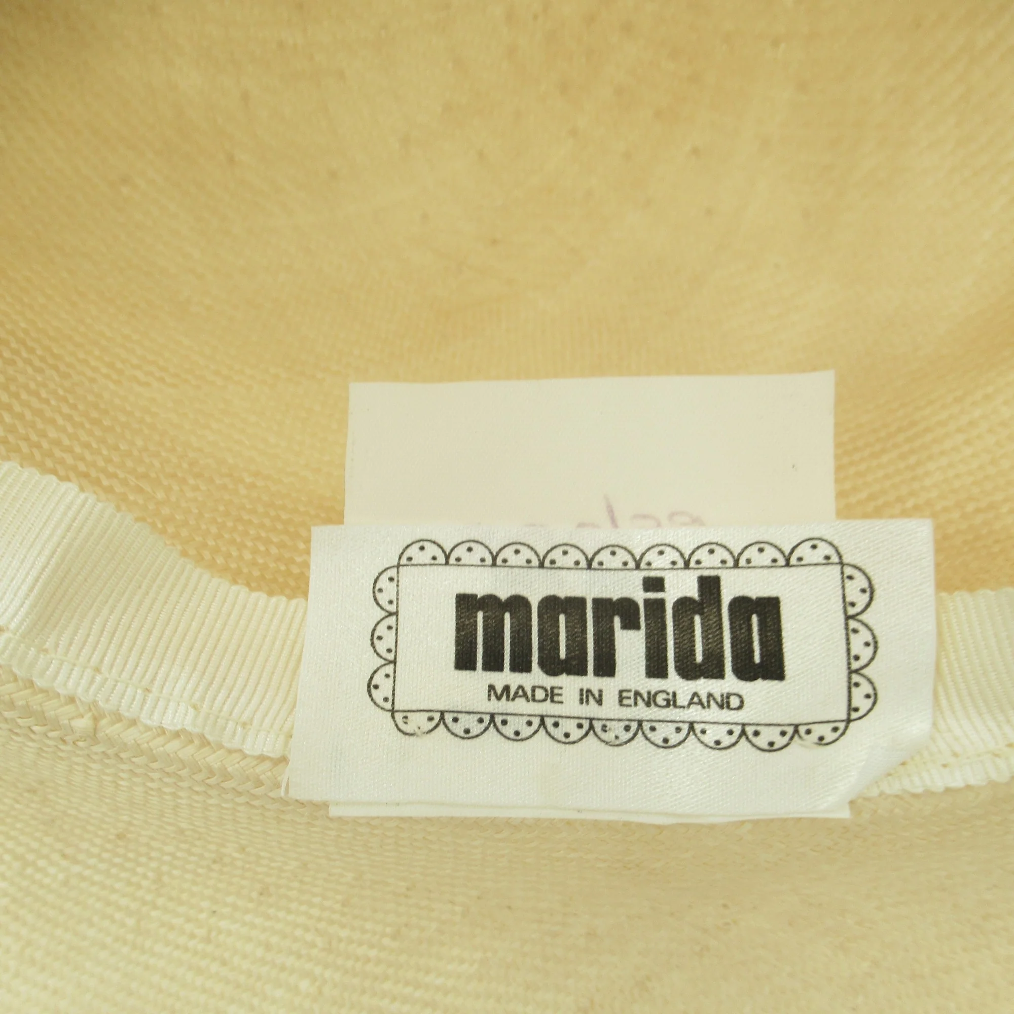 Marida Mother Of Bride Vintage Hat Ivory Womenswear | Pre-loved - Image 5