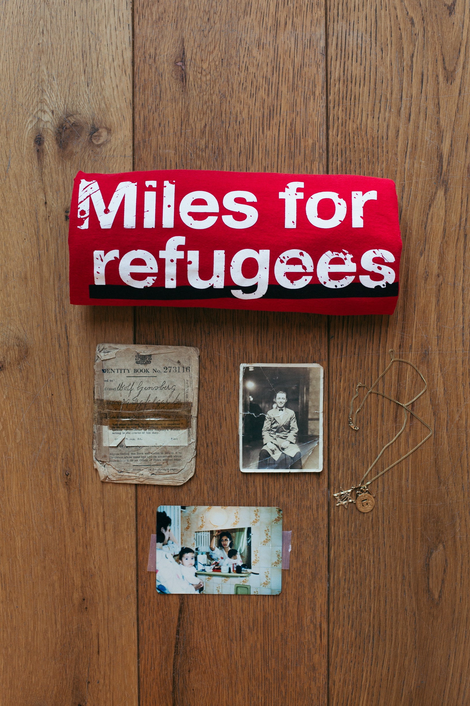 Miles for refugees- Casual t-shirt - Image 4