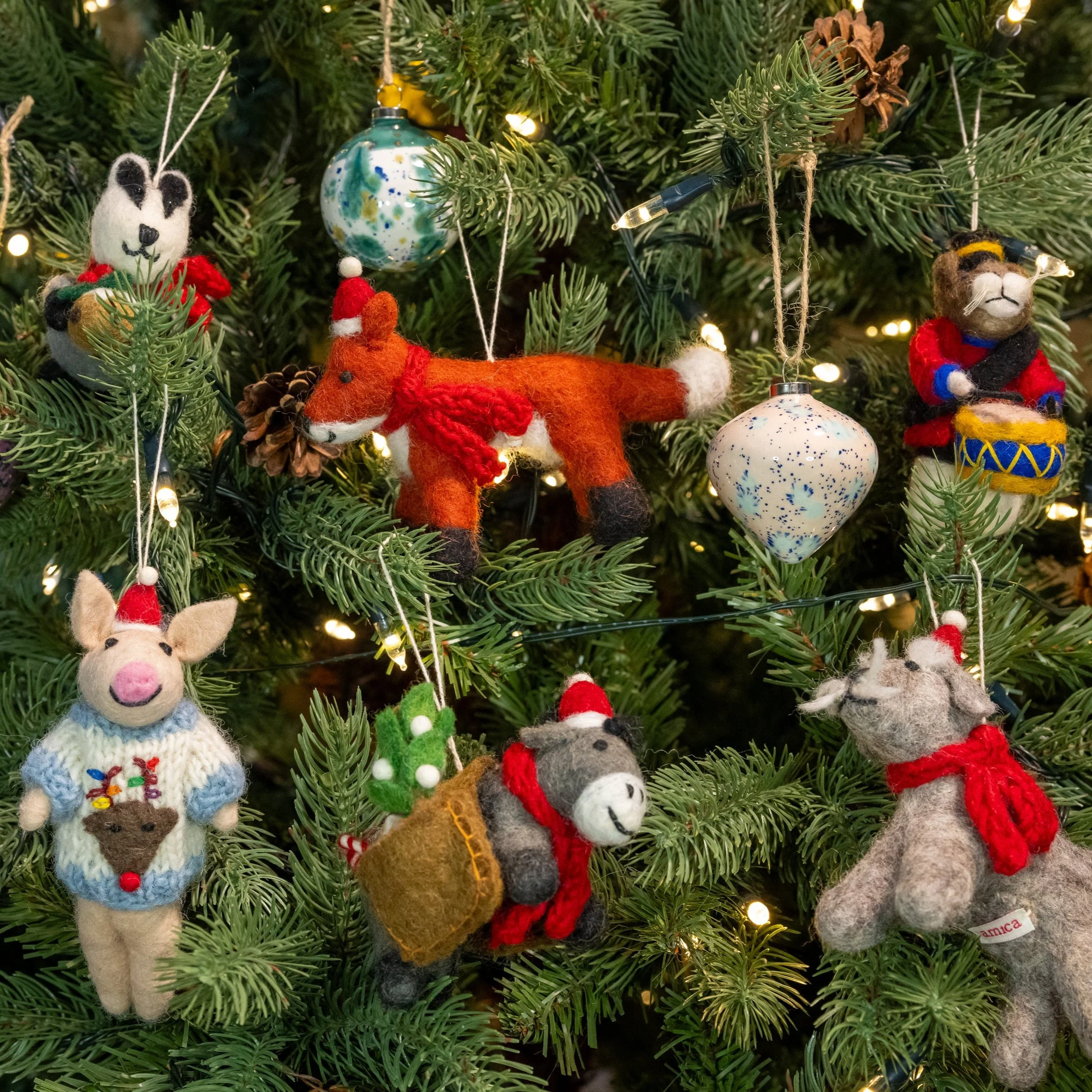 Drummer Mouse Drumming  | Handmade Felt Christmas Decoration - Image 5