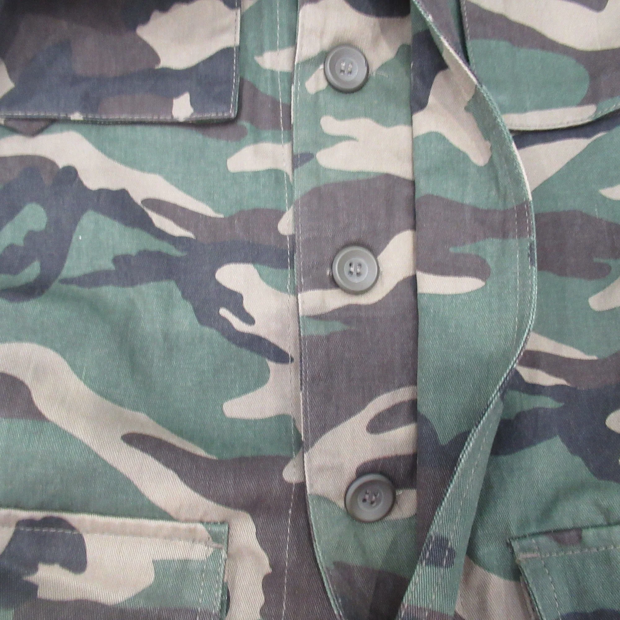 MO & KA Small Camoflauge Cotton Jacket Menswear | Preloved - Image 6