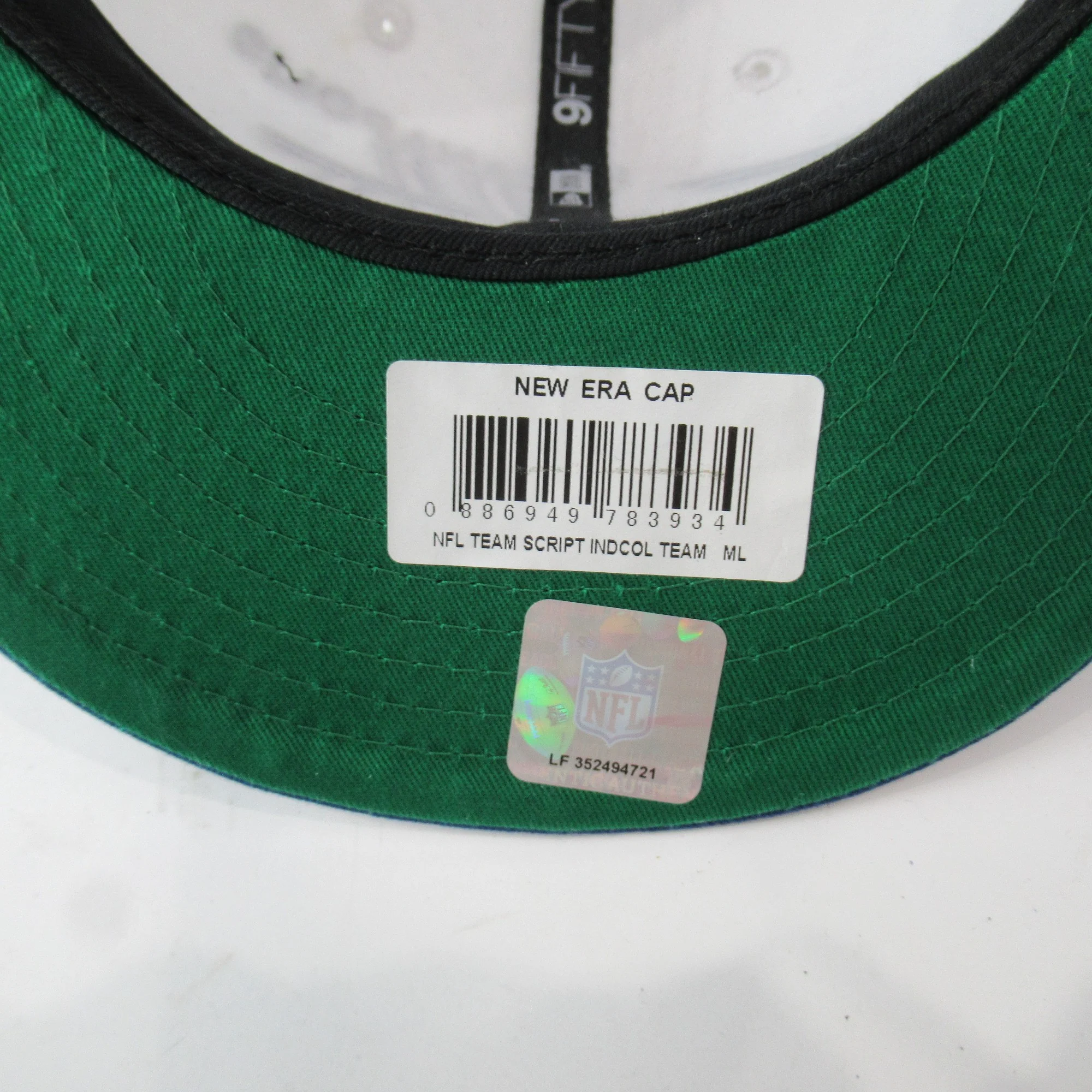 New Era NFL Indianapolis Colts Baseball Cap Menswear | Preloved - Image 5