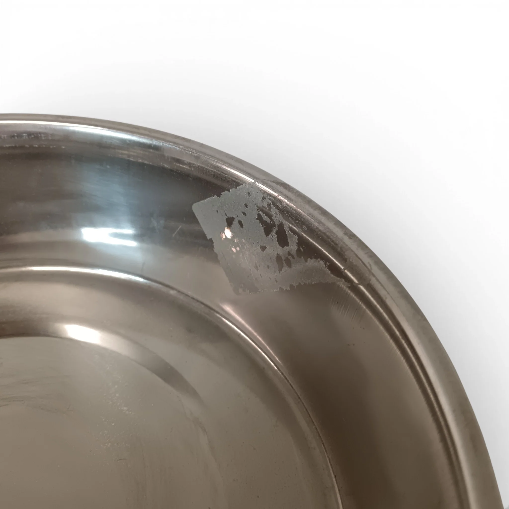 Petface Pet Bella Bowl Non-Slip Stainless Steel White with Black Spots 21cm | Pre-loved - Image 6