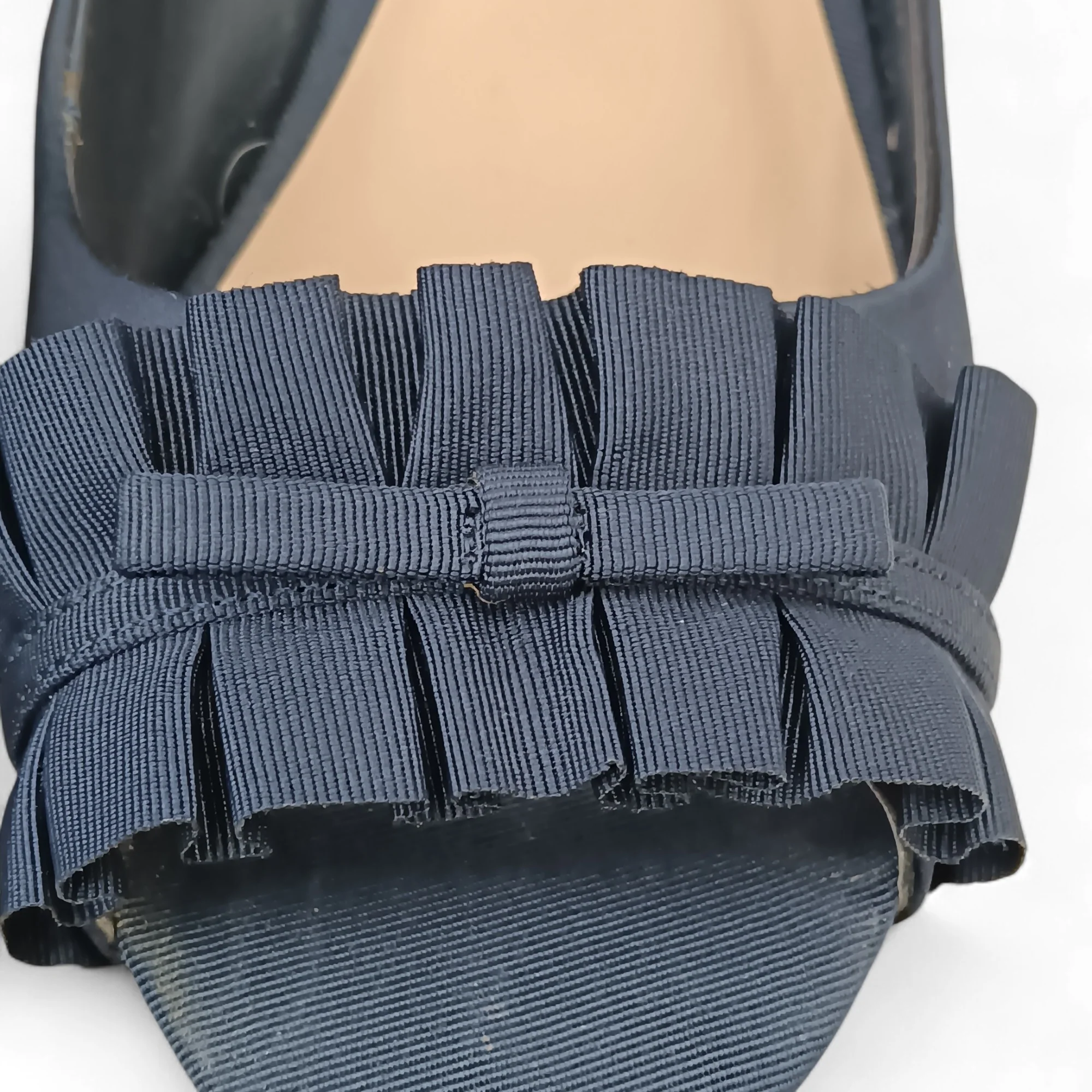 Phase Eight Fiona Satin Peep Toe Navy Heels y this  Heels UK 6 Womenswear | Pre-loved - Image 3