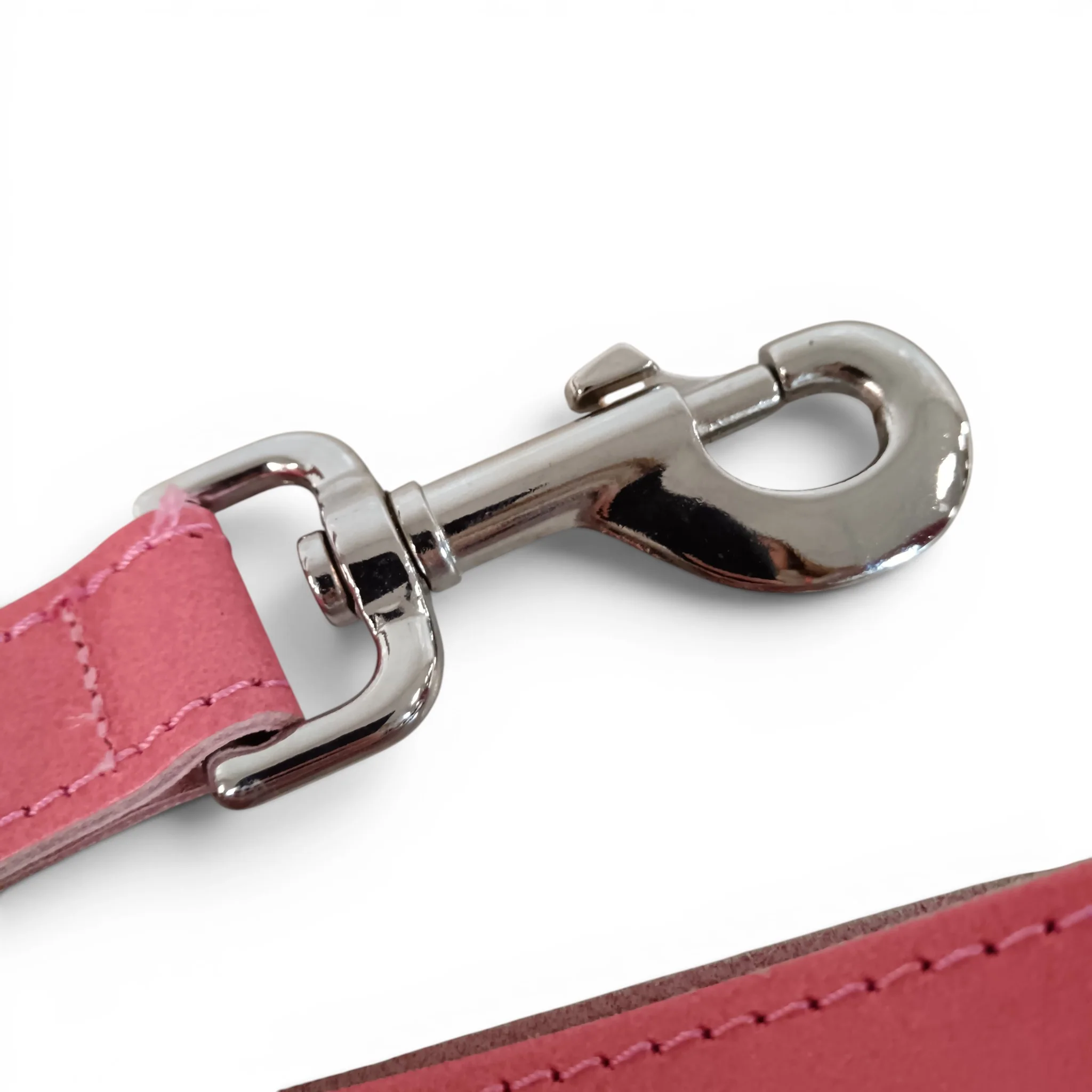 Pink Faux Leather Dog Lead 96cm | Pre-loved - Image 3